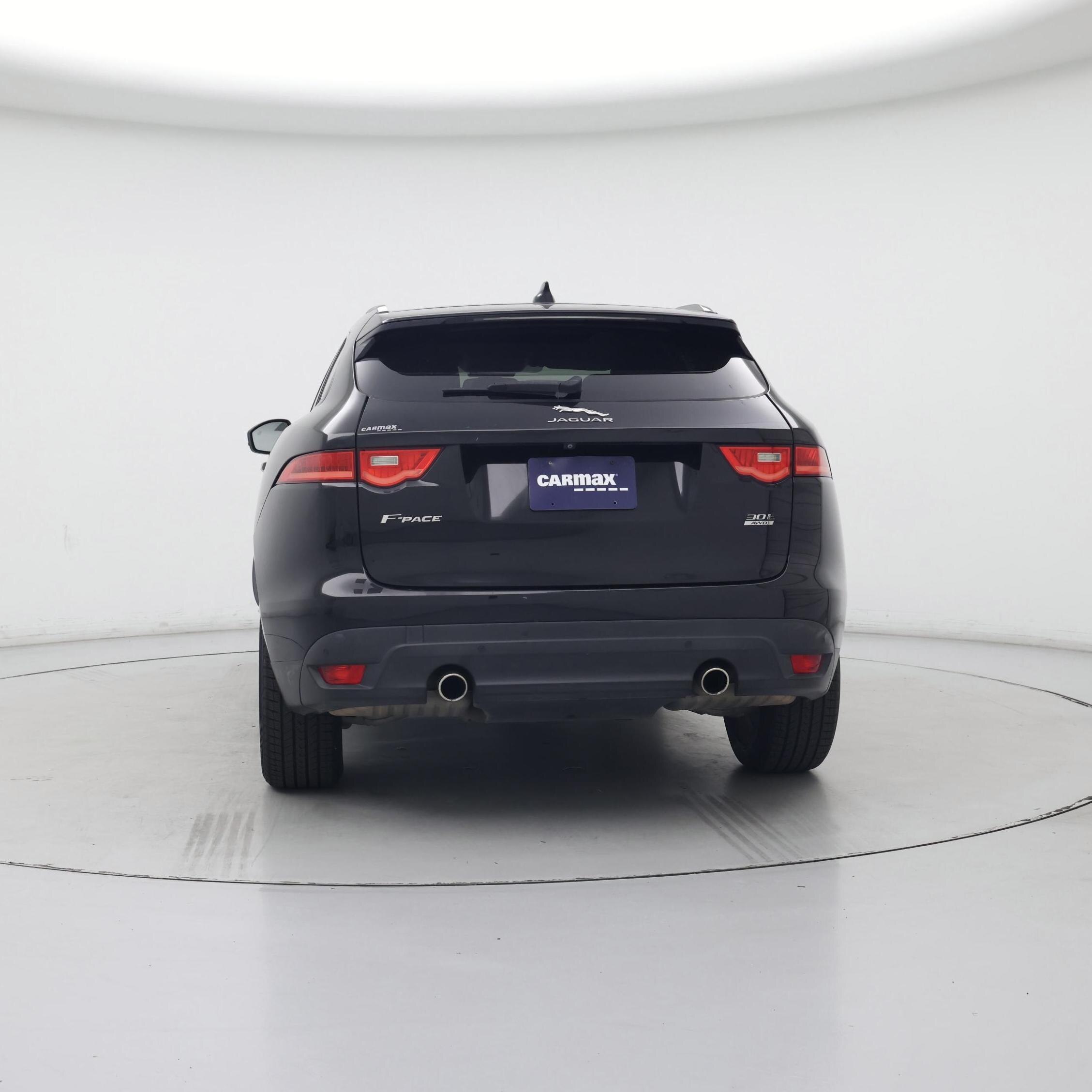 Thumbnail: 2018 Jaguar F-Pace - 6