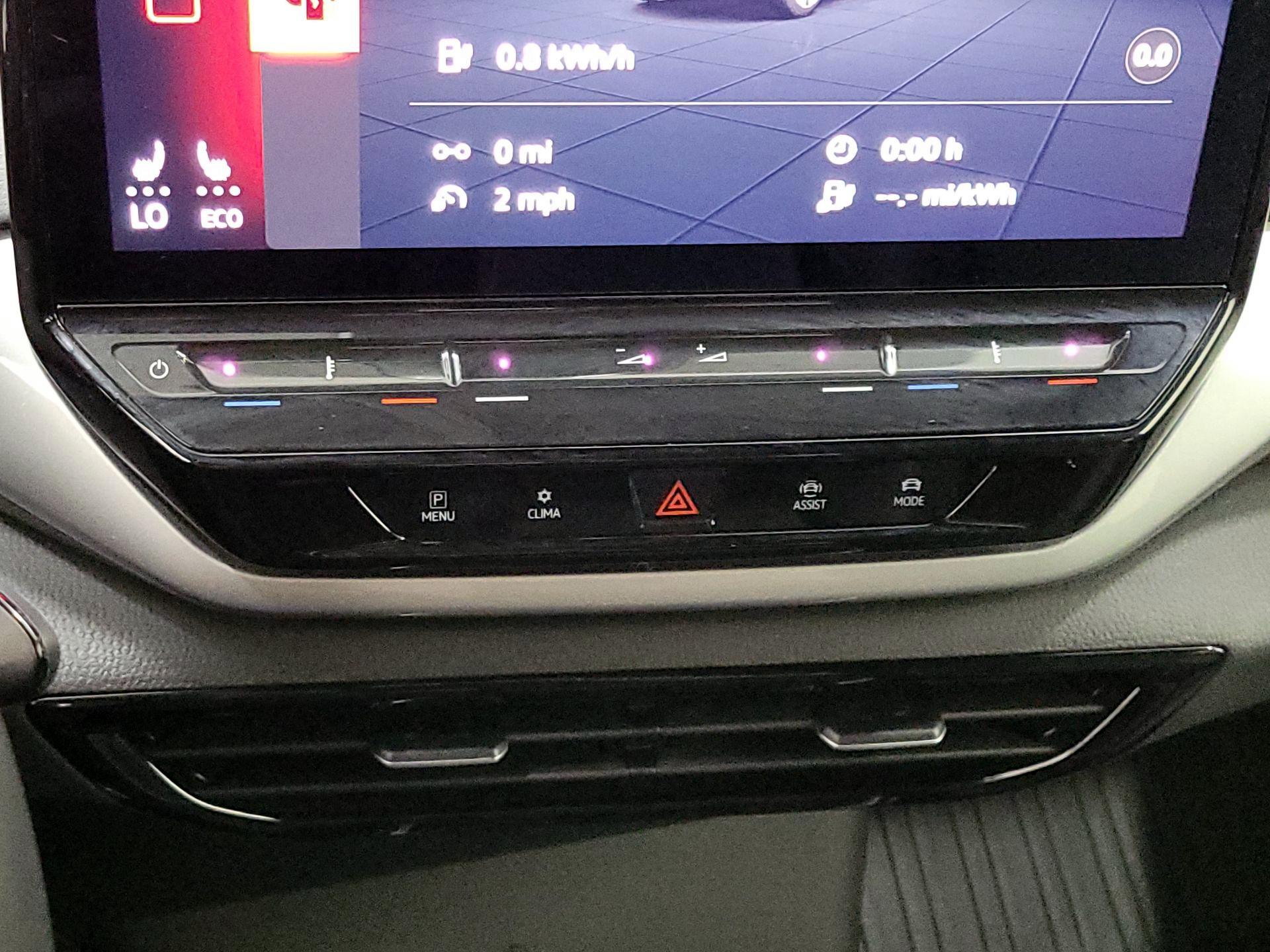 Thumbnail: 2023 Volkswagen ID.4 - 17