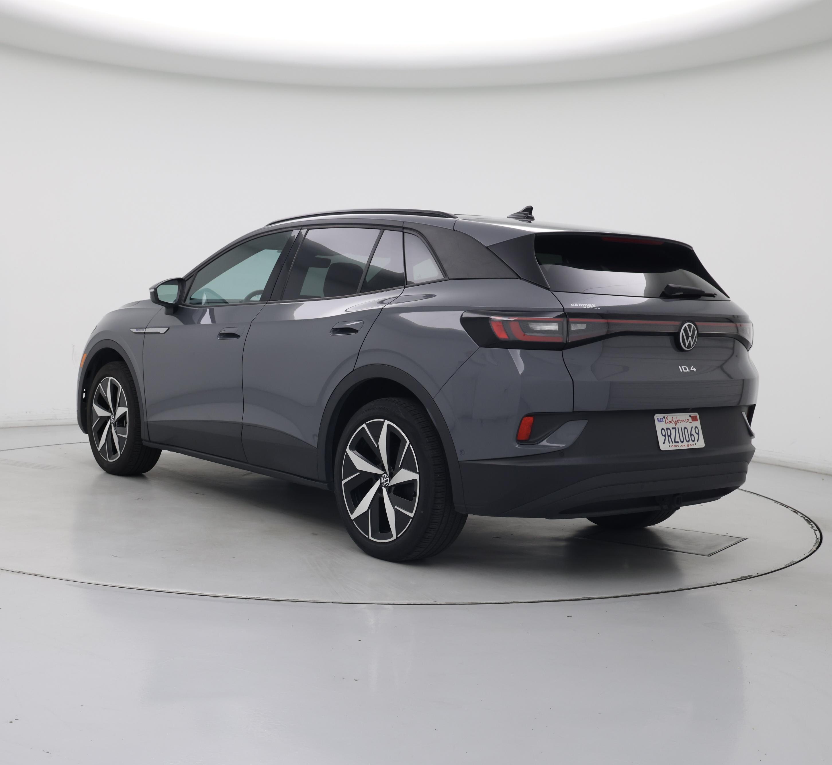 Thumbnail: 2023 Volkswagen ID.4 - 2