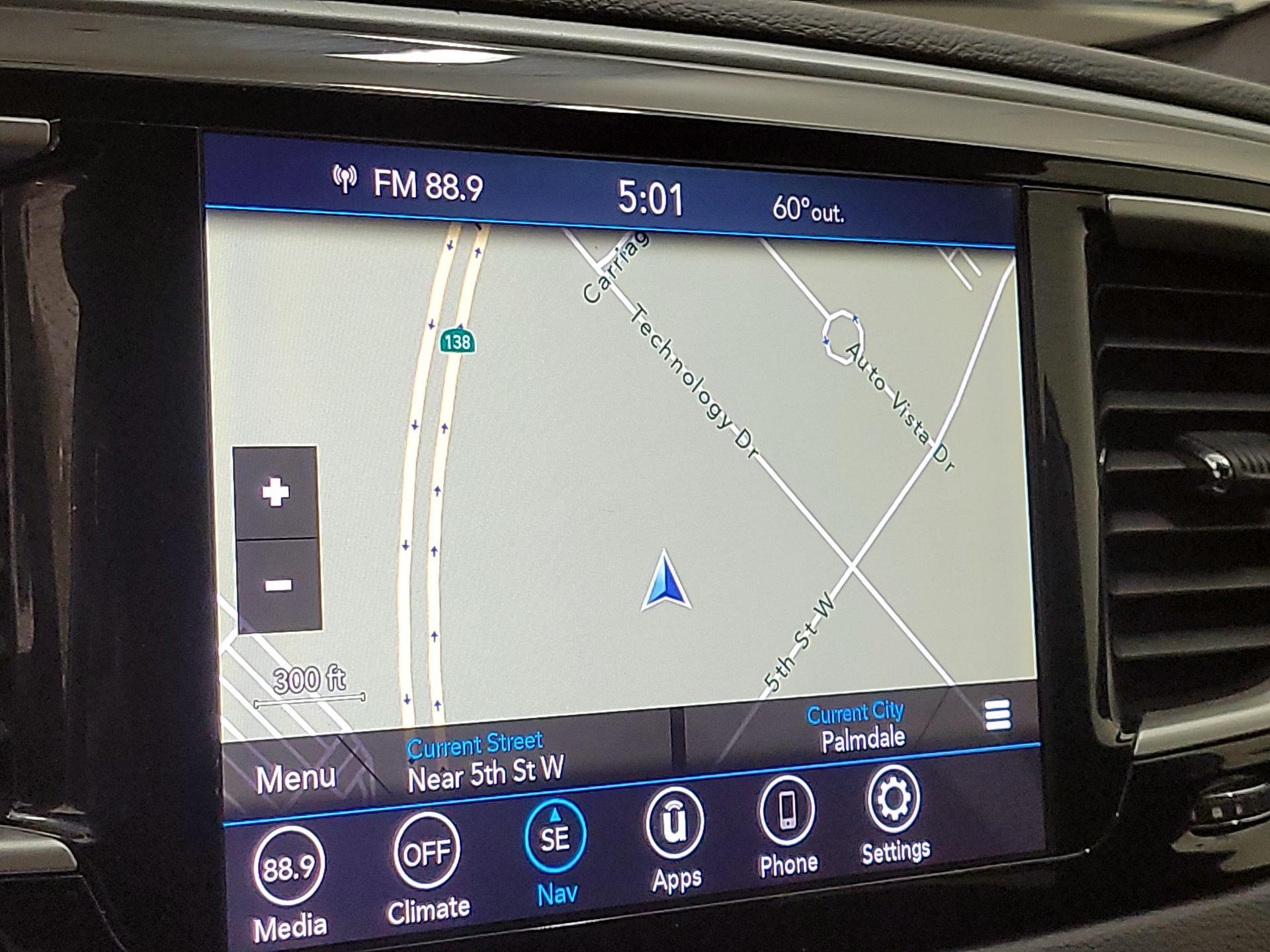 Thumbnail: 2020 Chrysler Pacifica - 14