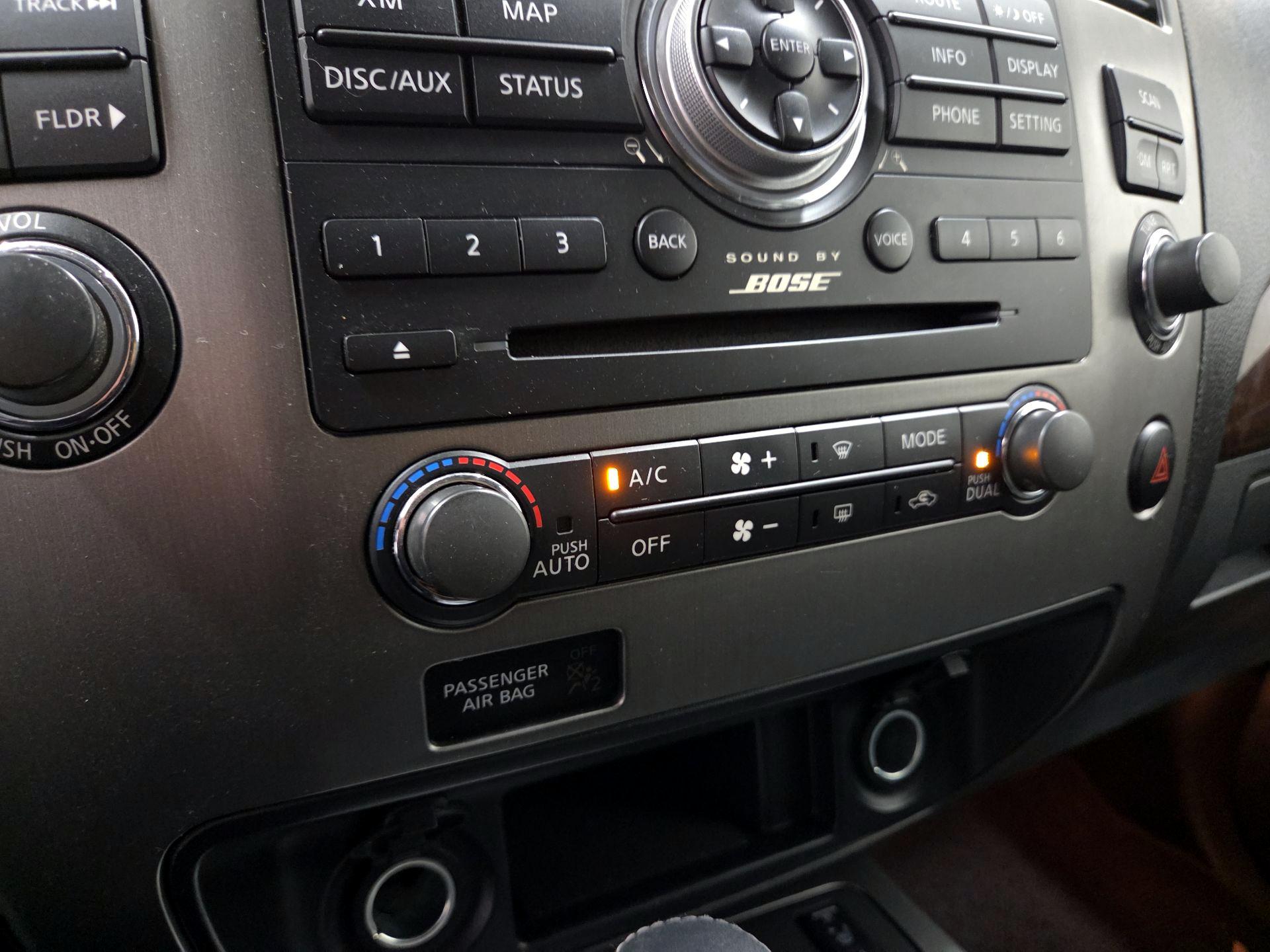 Thumbnail: 2014 Nissan Armada - 17