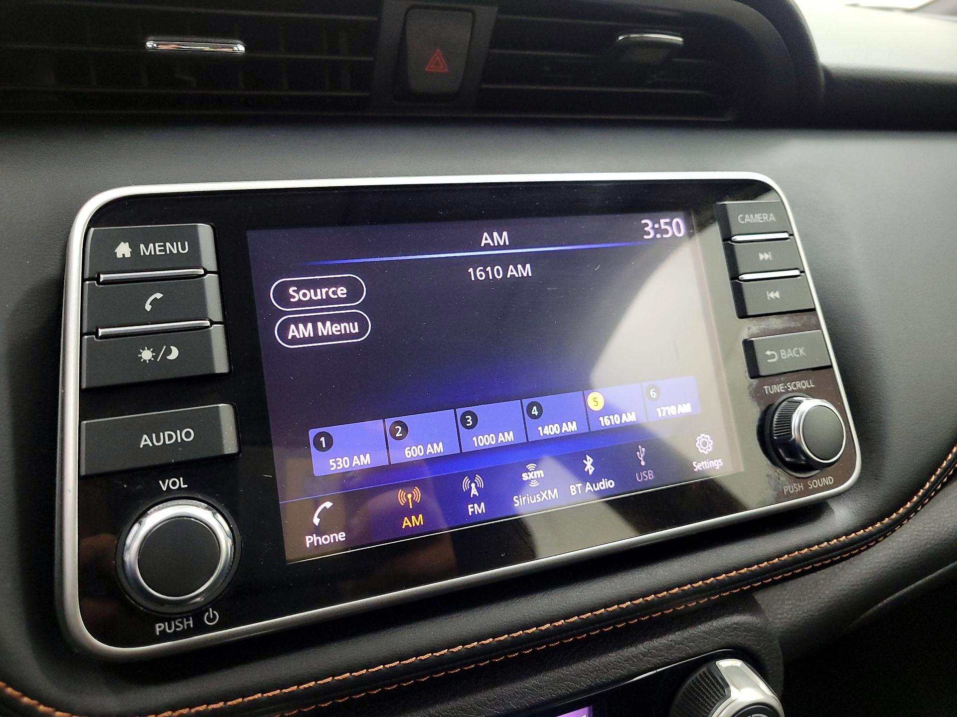 Thumbnail: 2019 Nissan Kicks - 15