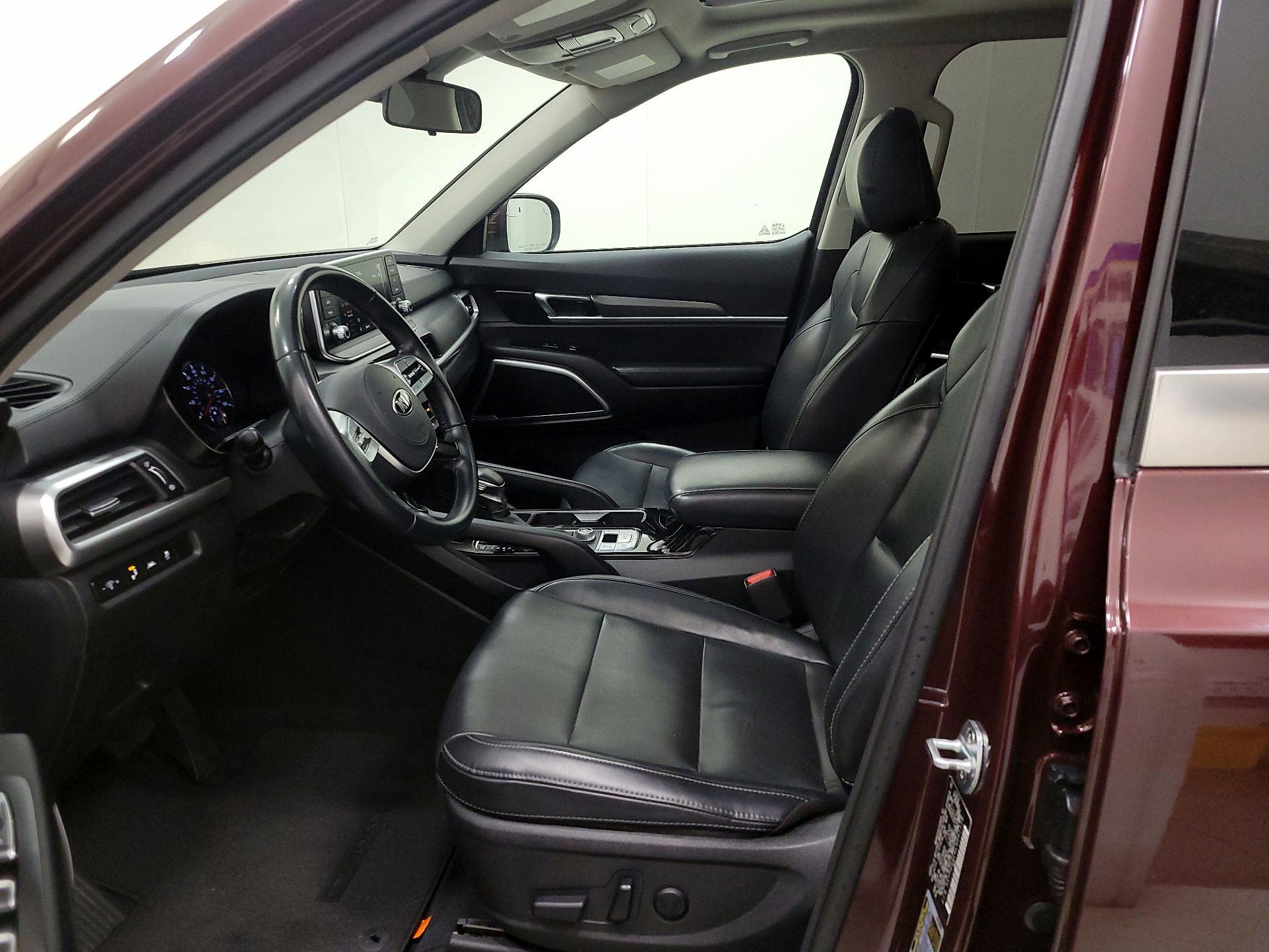 Thumbnail: 2020 Kia Telluride - 11