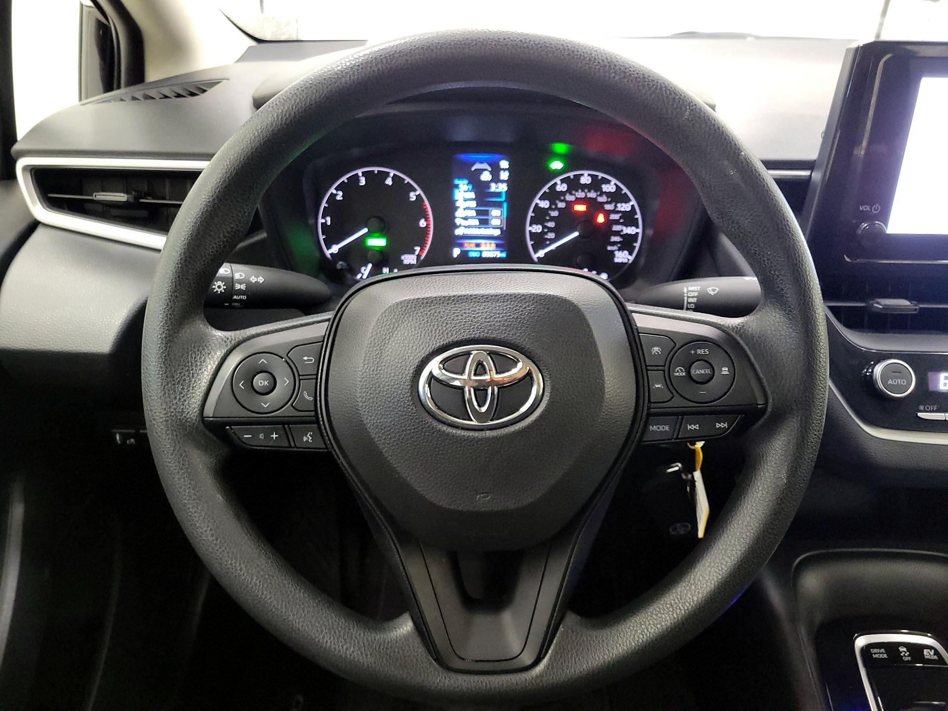 Thumbnail: 2023 Toyota Corolla - 10