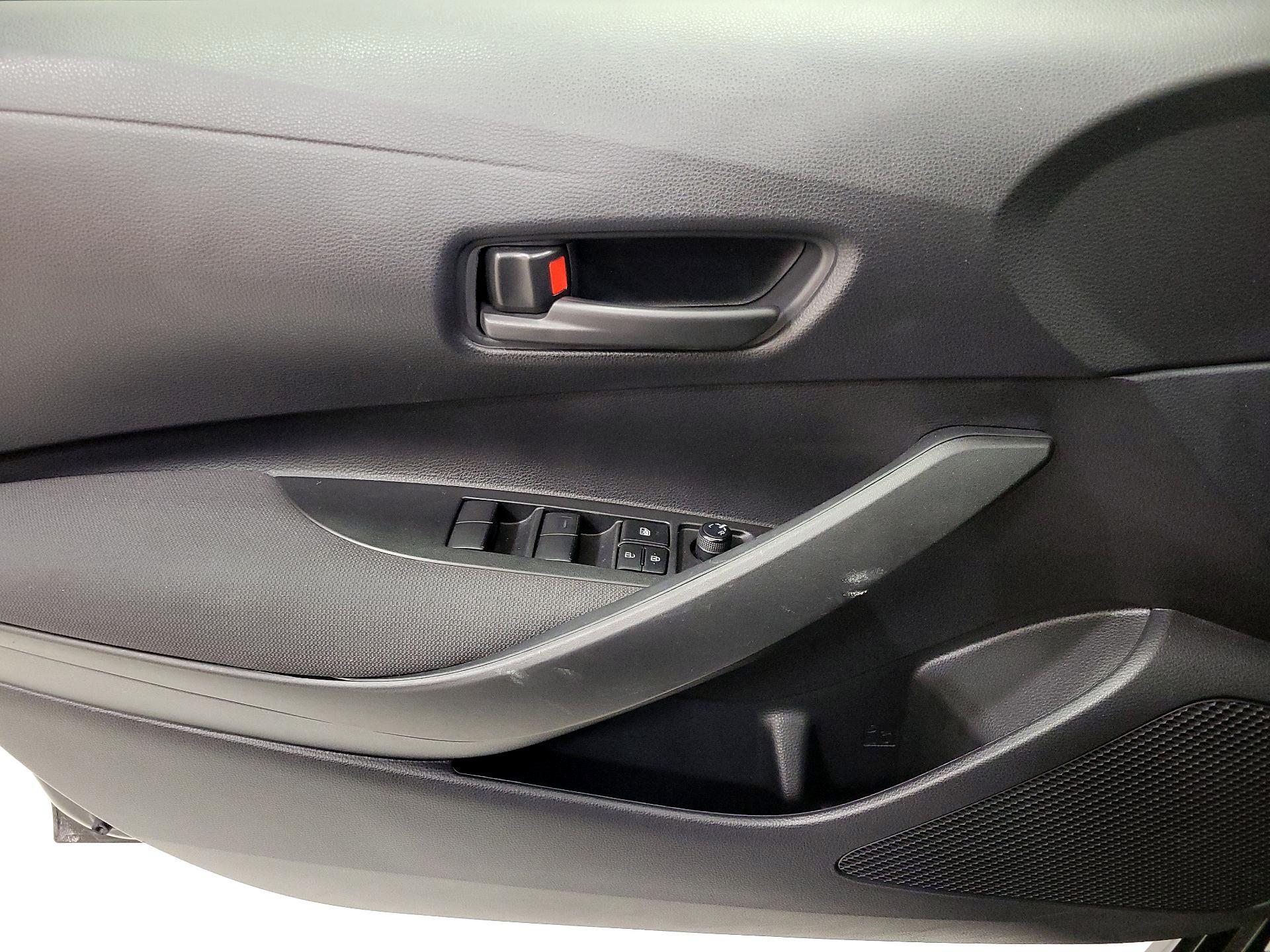 Thumbnail: 2023 Toyota Corolla - 12