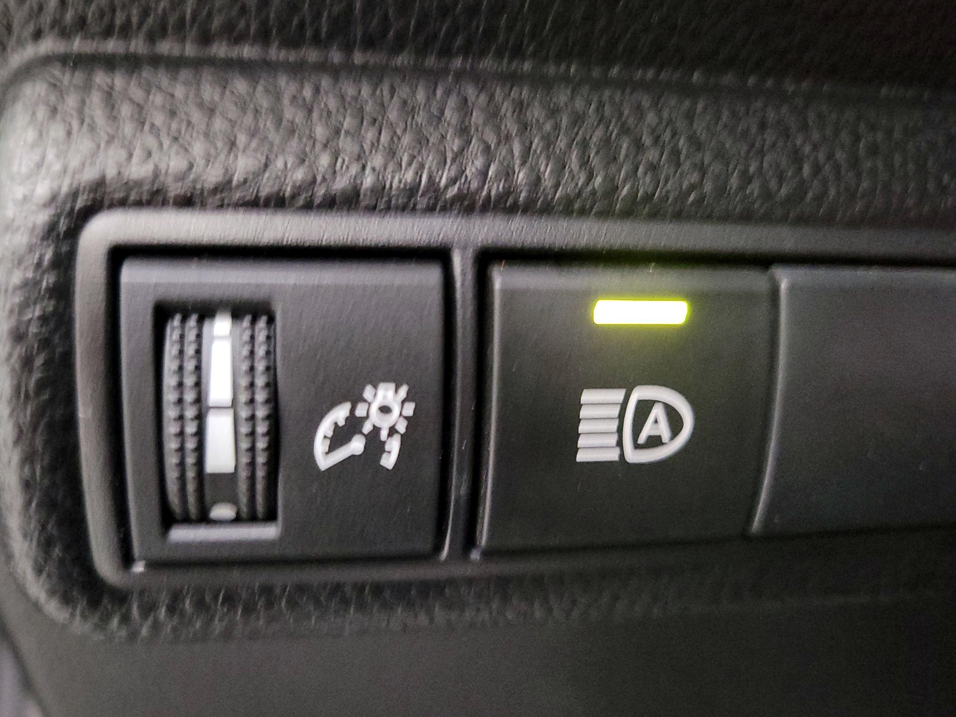 Thumbnail: 2023 Toyota Corolla - 13