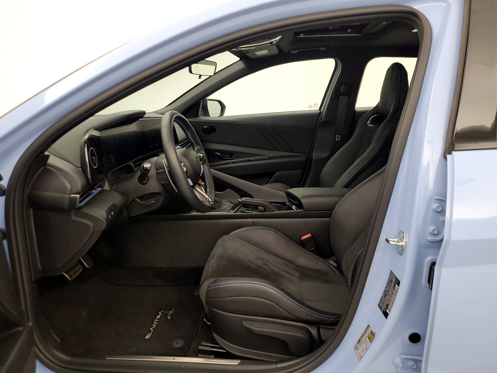 Thumbnail: 2024 Hyundai Elantra - 11