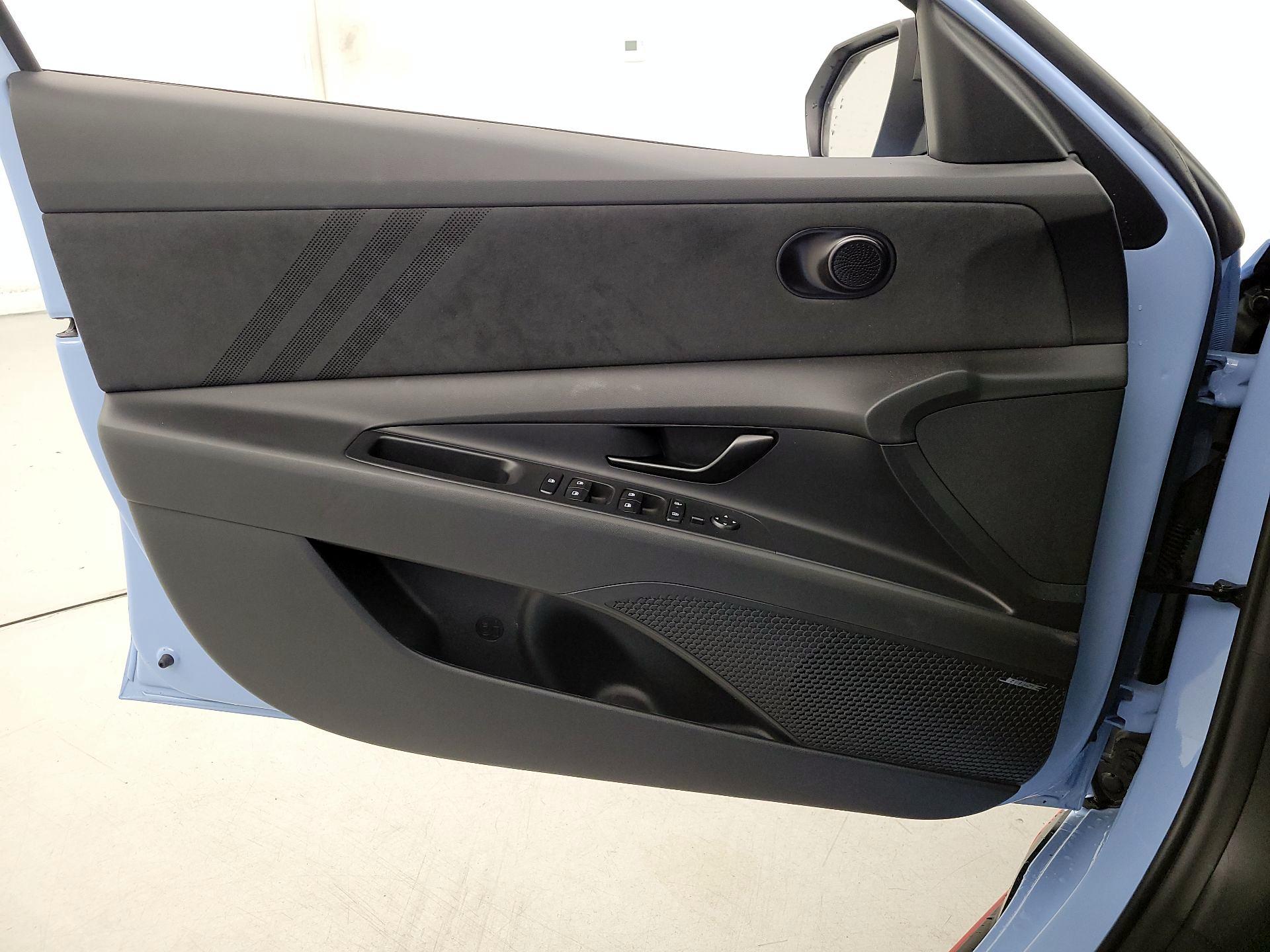 Thumbnail: 2024 Hyundai Elantra - 12