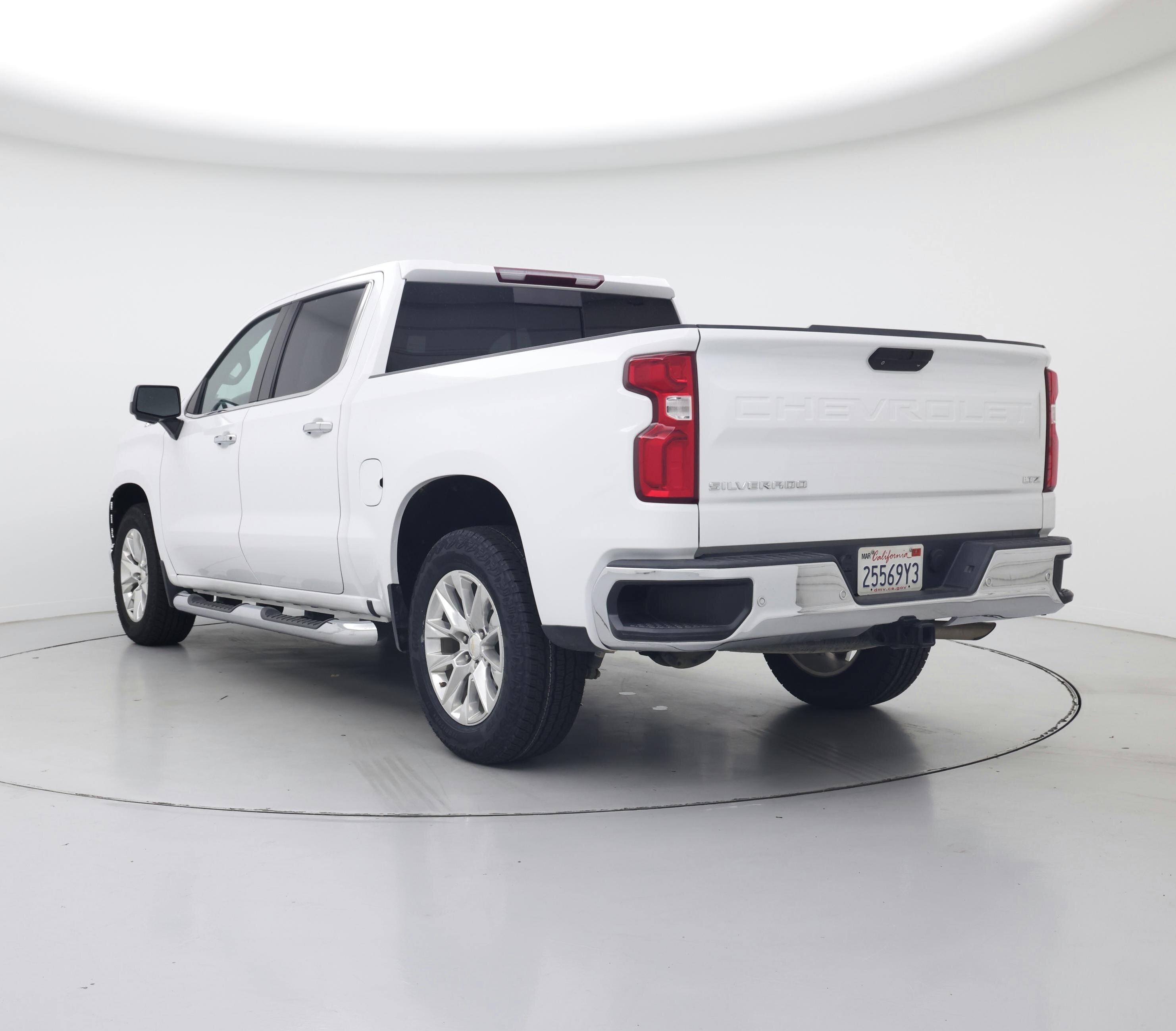 Thumbnail: 2022 Chevrolet Silverado 1500 - 2