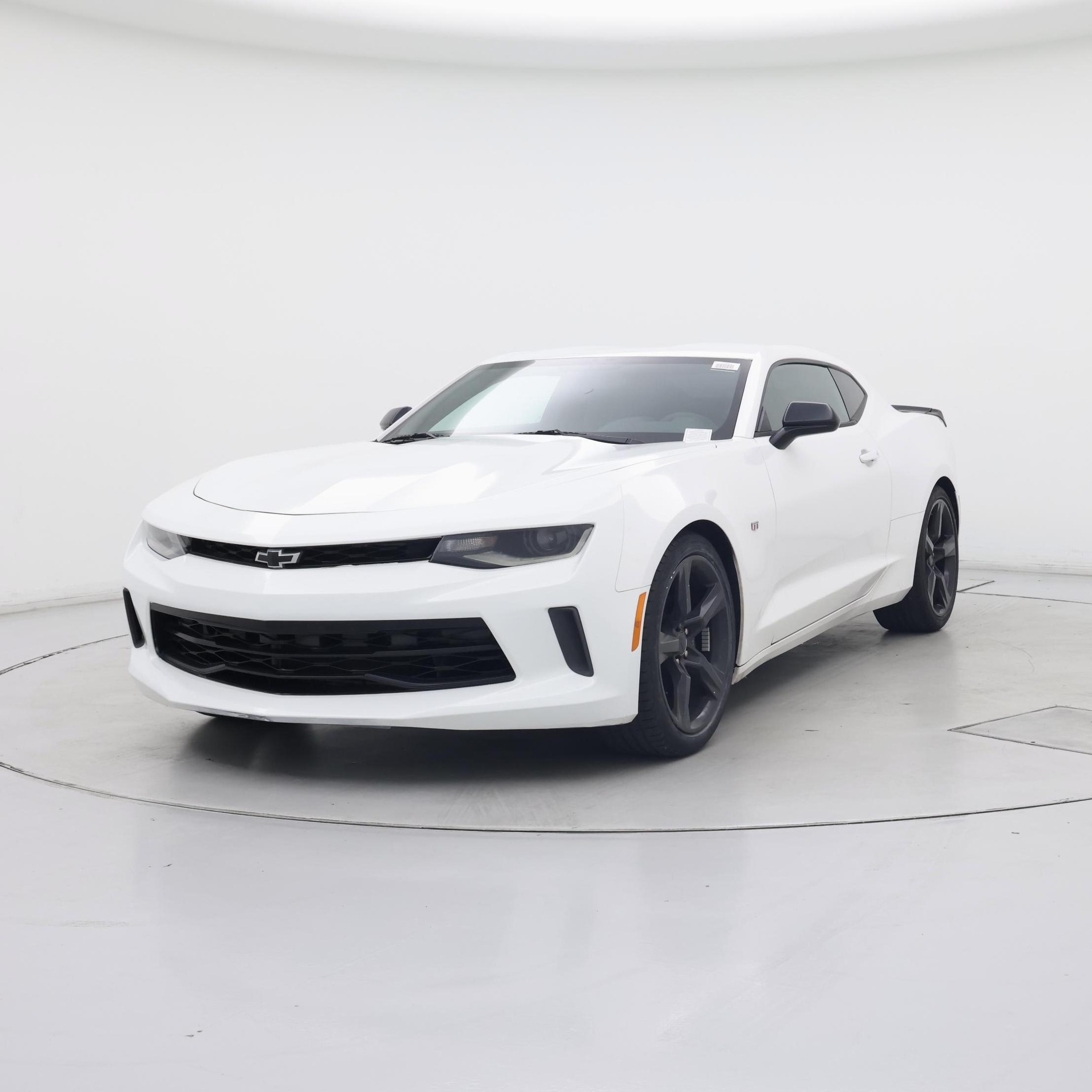 Thumbnail: 2017 Chevrolet Camaro - 4
