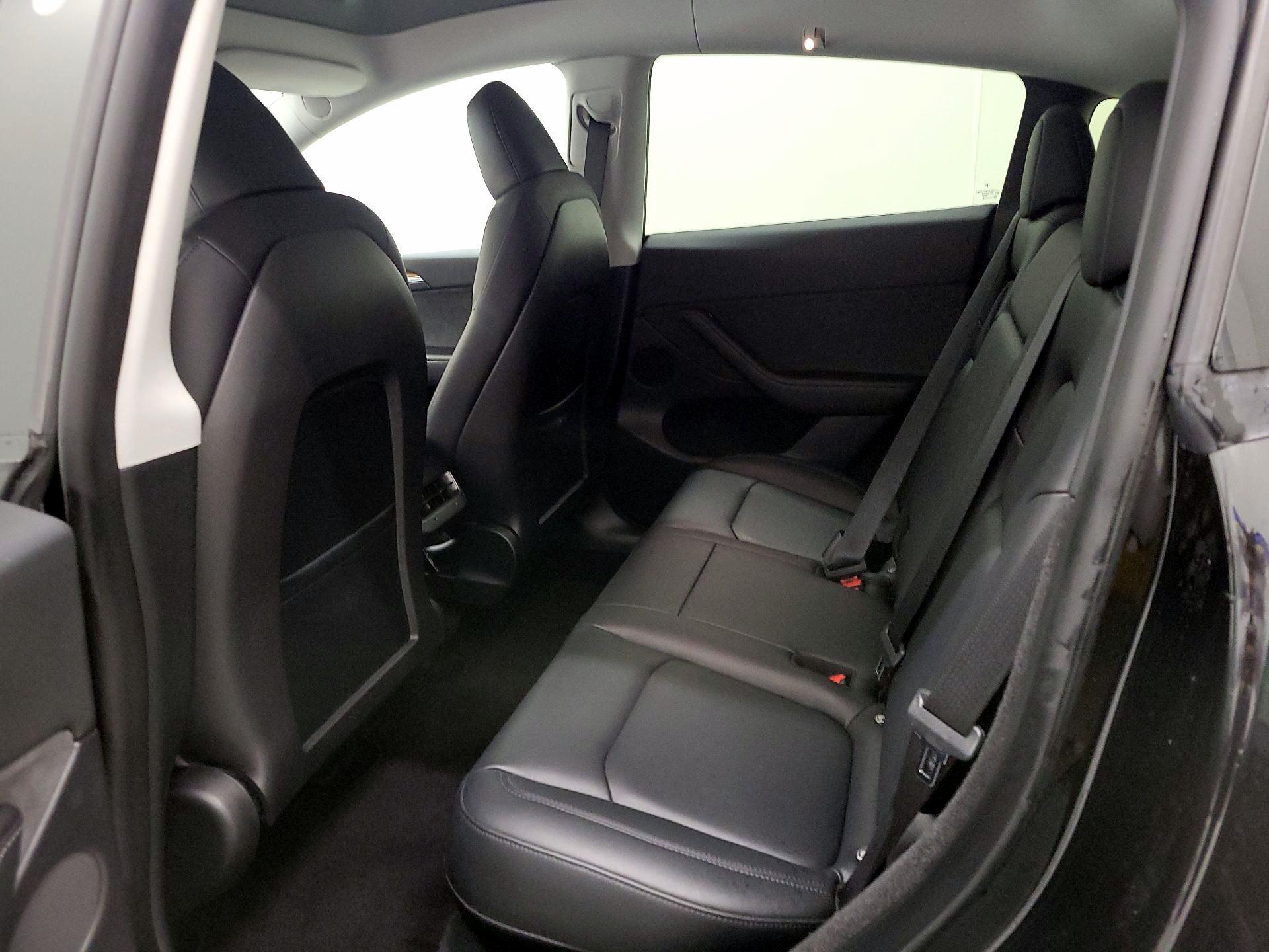 Thumbnail: 2023 Tesla Model Y - 19