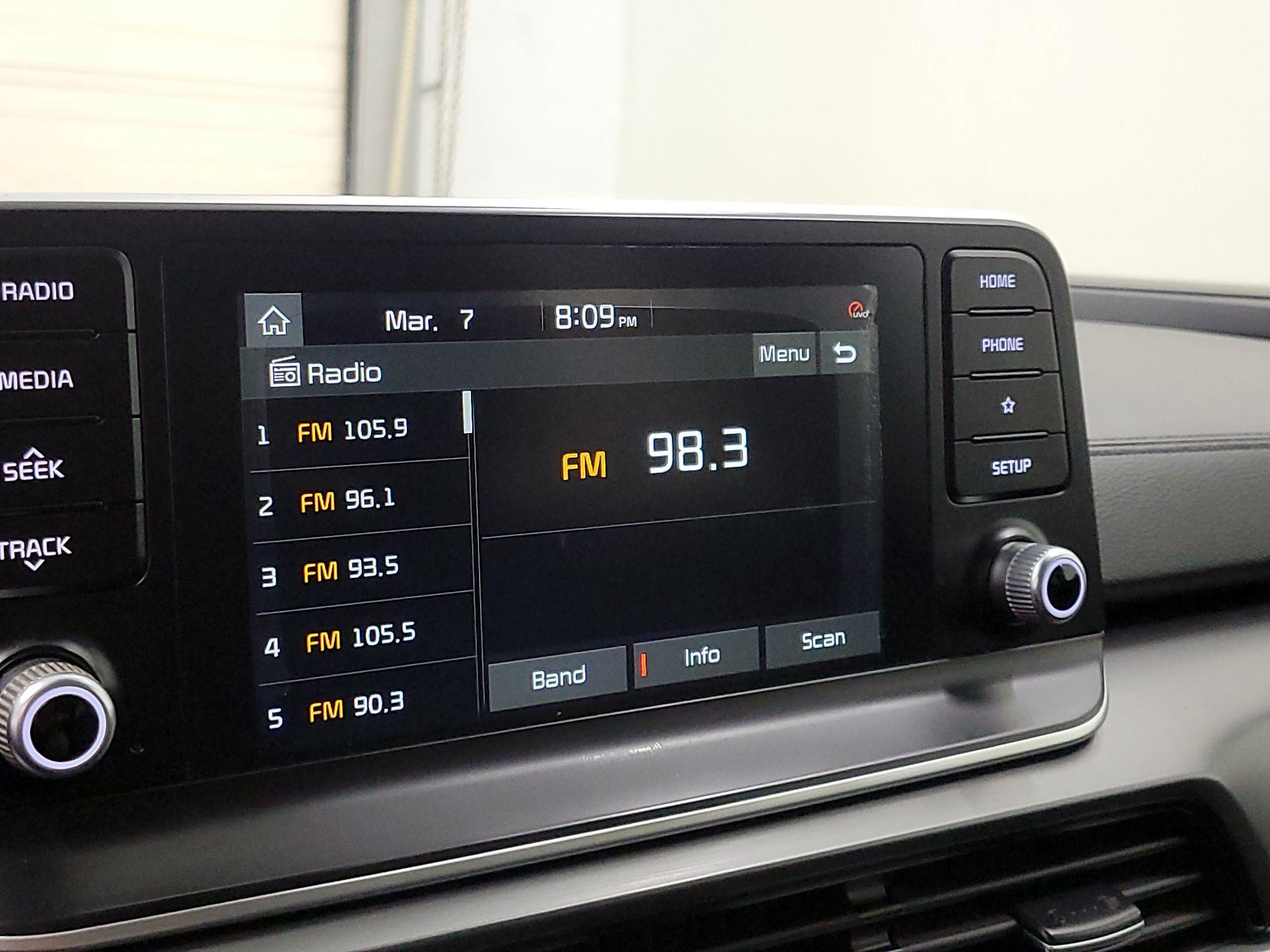 Thumbnail: 2020 Kia Telluride - 15