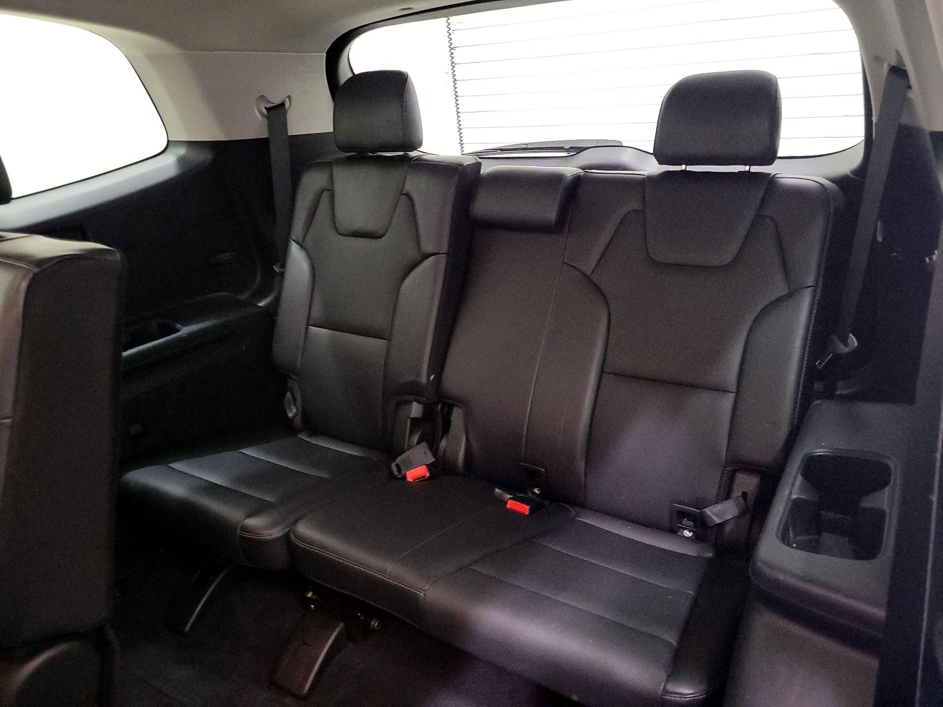 Thumbnail: 2020 Kia Telluride - 20