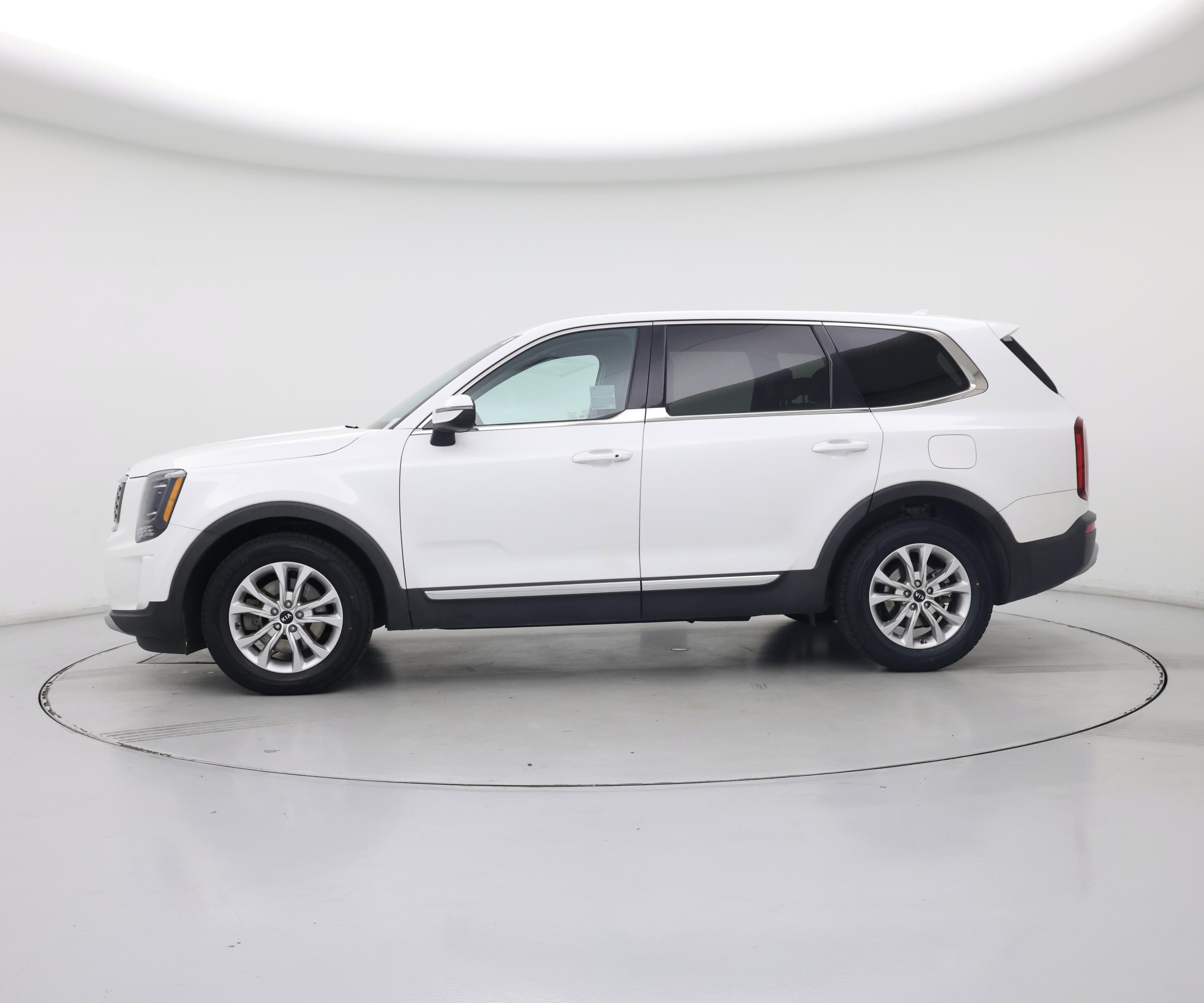 Thumbnail: 2020 Kia Telluride - 3