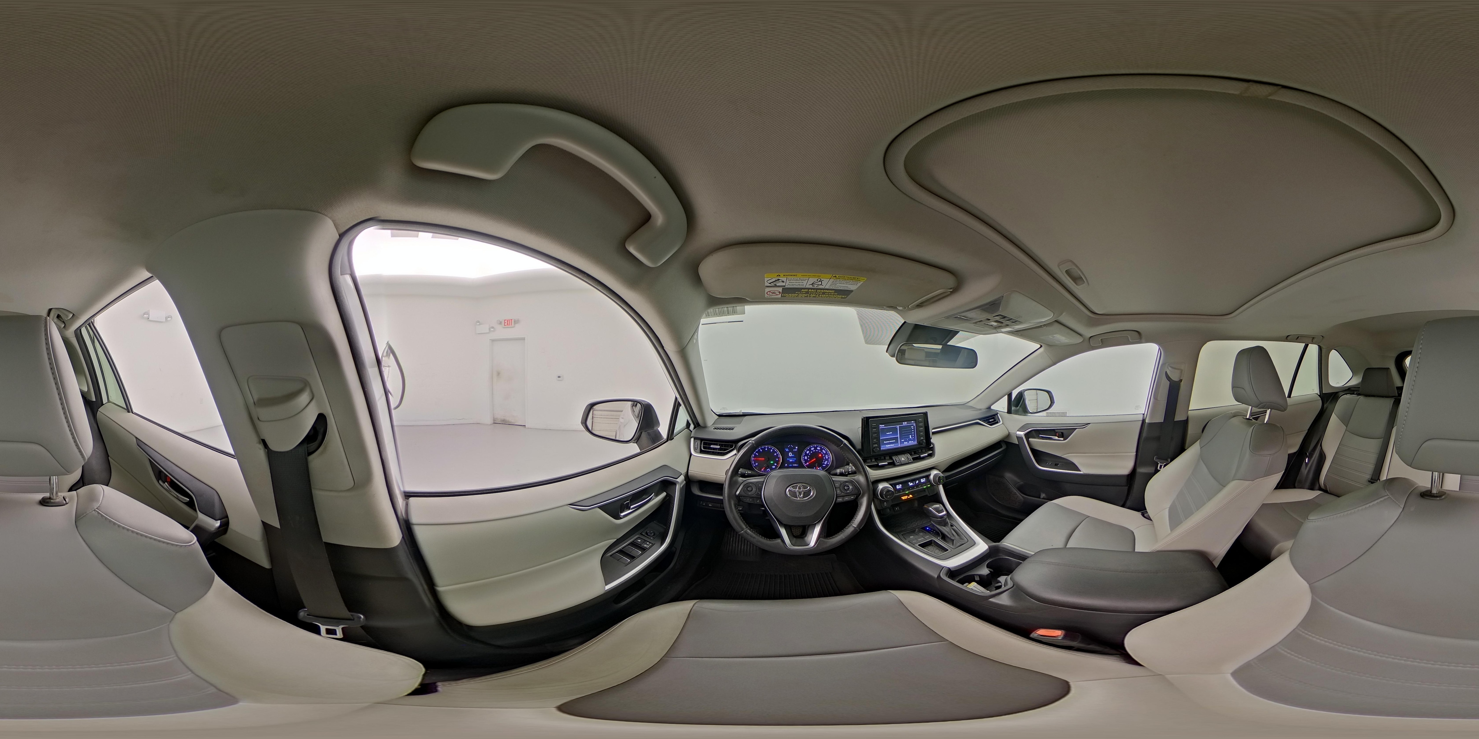 2019 Toyota RAV4 XLE Premium - Photo 27