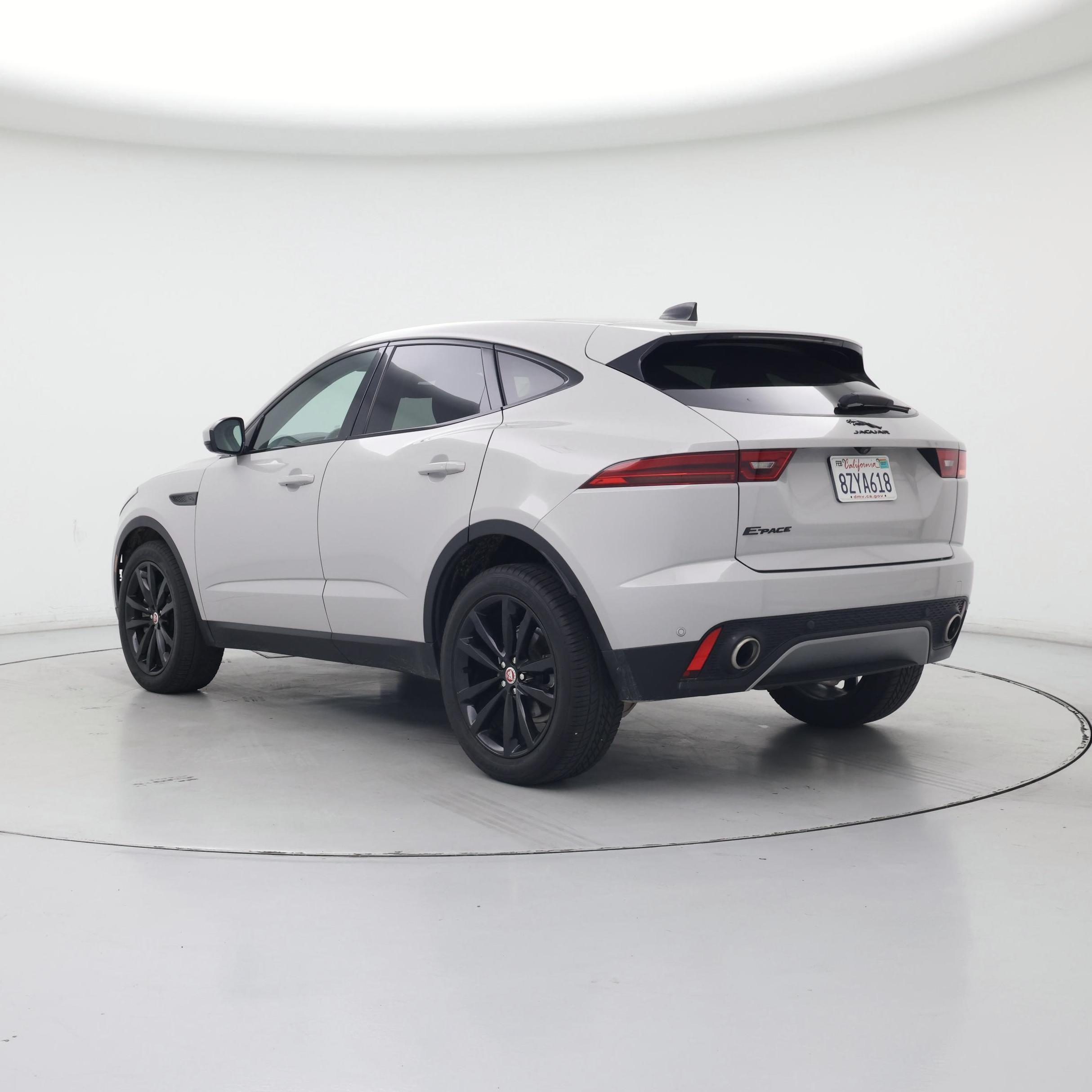 Thumbnail: 2022 Jaguar E-Pace - 2