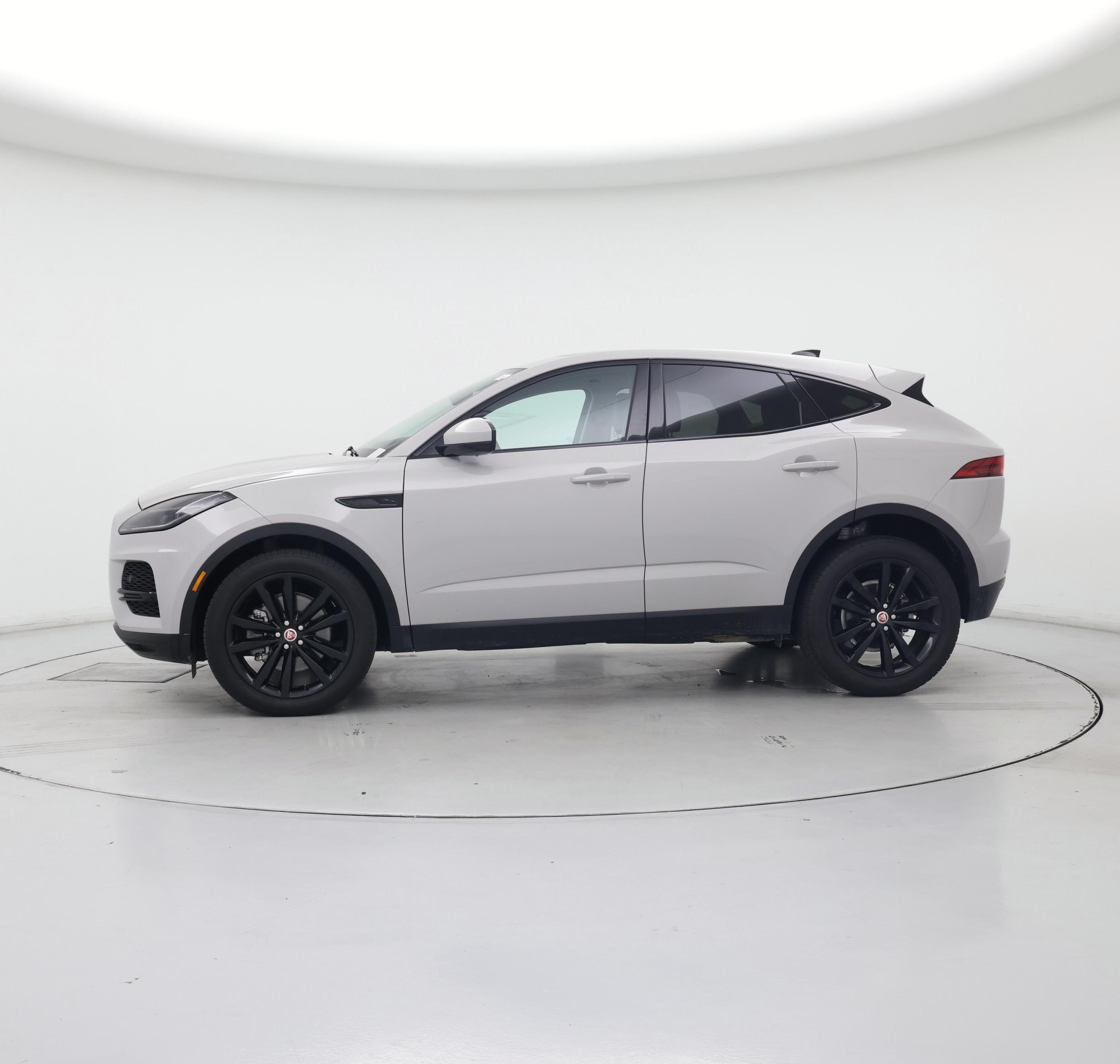 Thumbnail: 2022 Jaguar E-Pace - 3