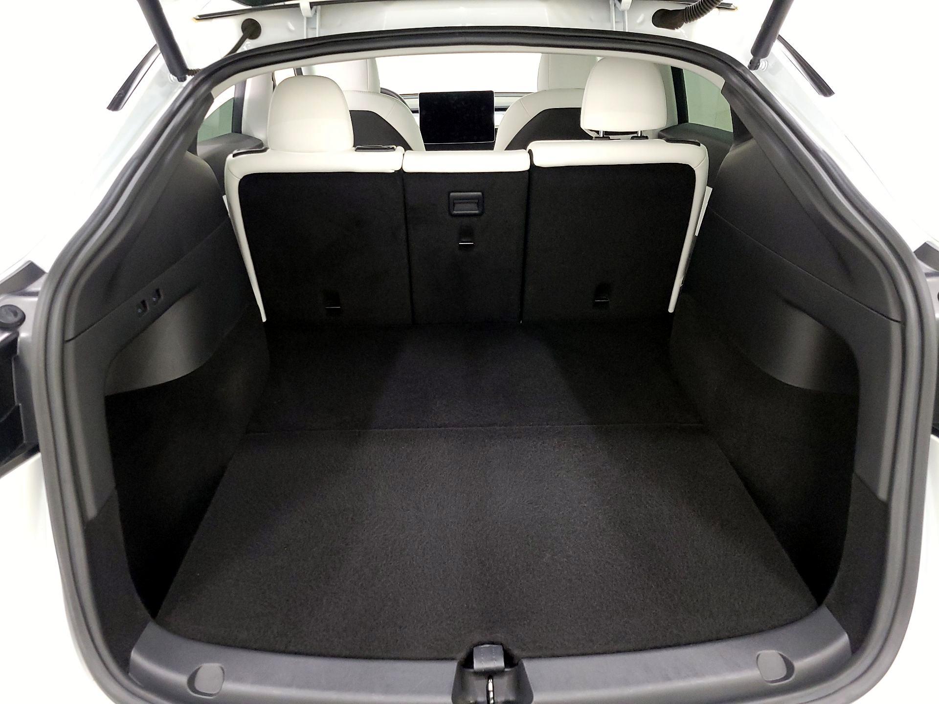 Thumbnail: 2020 Tesla Model Y - 20