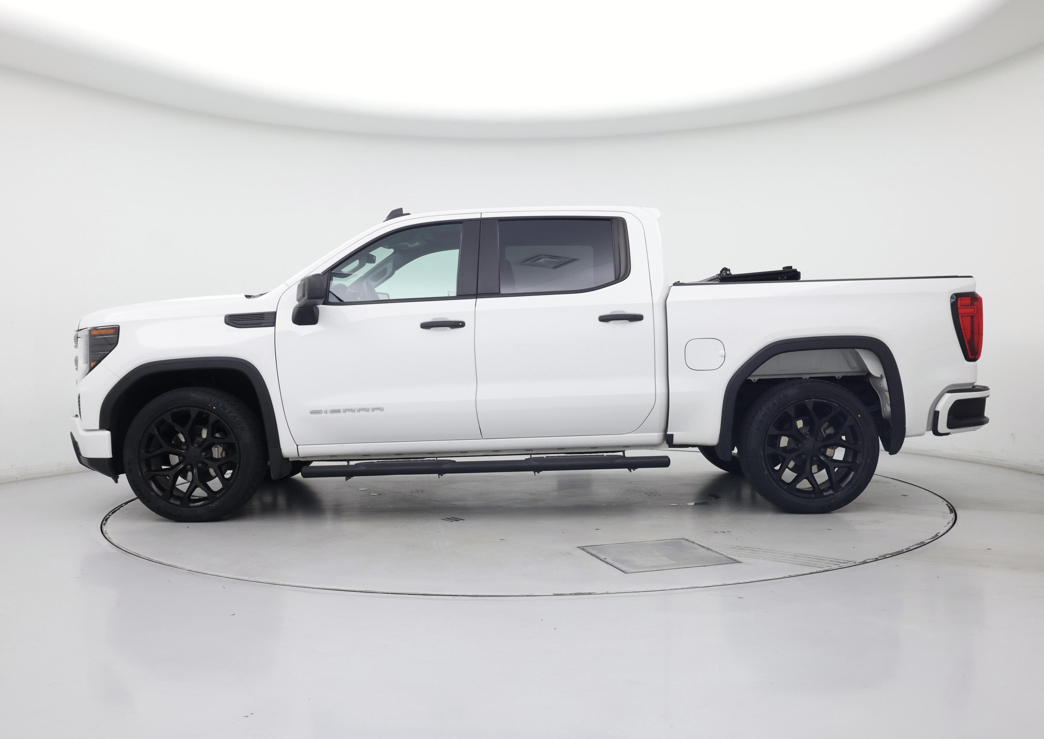 Thumbnail: 2024 GMC Sierra 1500 - 3