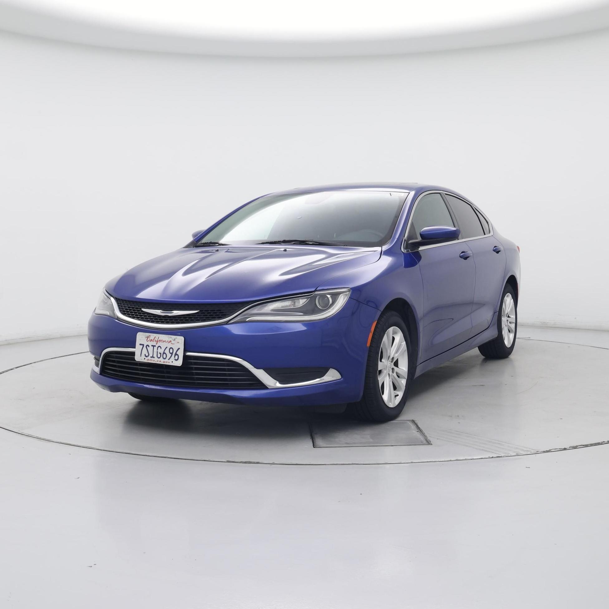 Thumbnail: 2015 Chrysler 200 - 4
