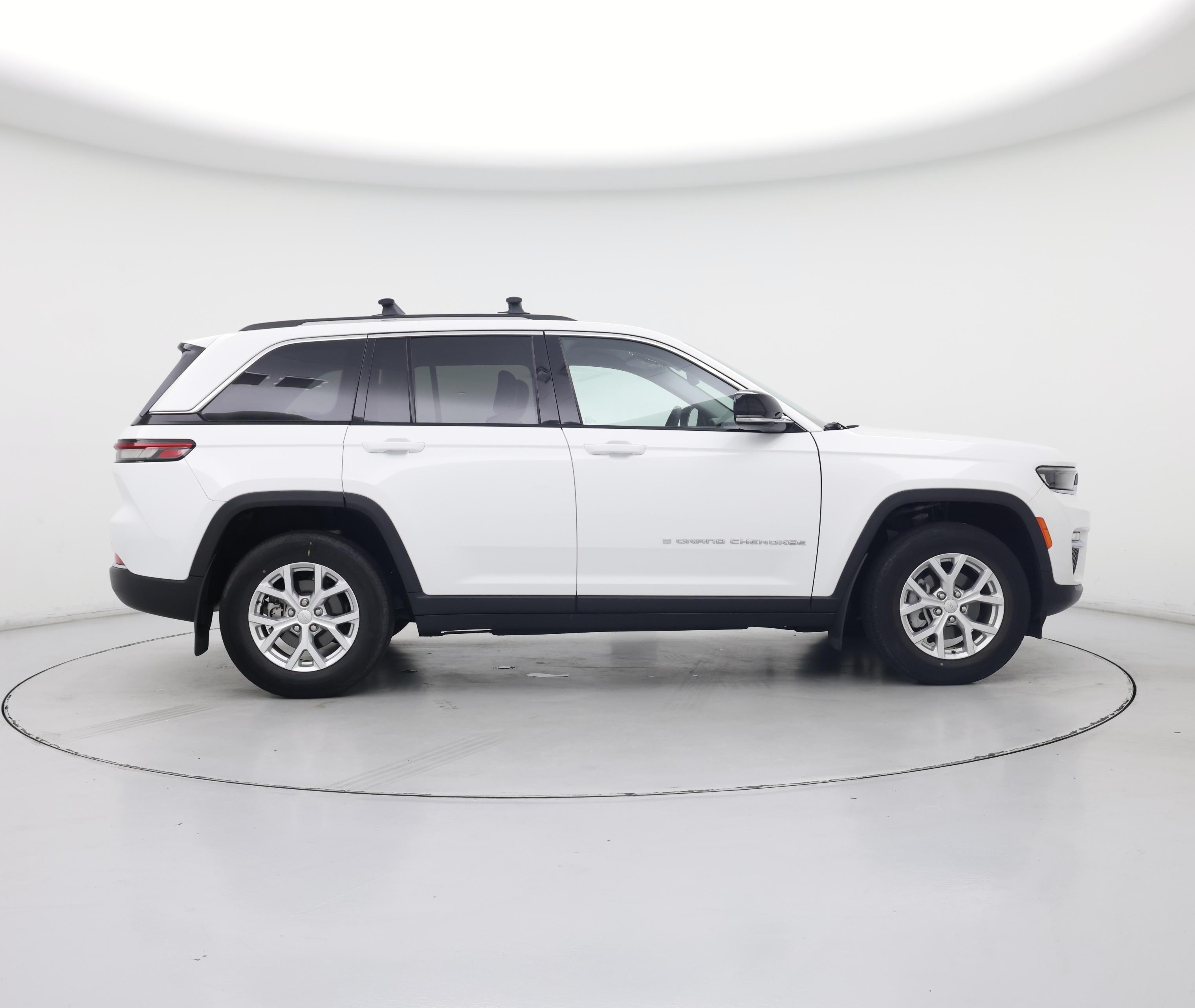 Thumbnail: 2023 Jeep Grand Cherokee - 7