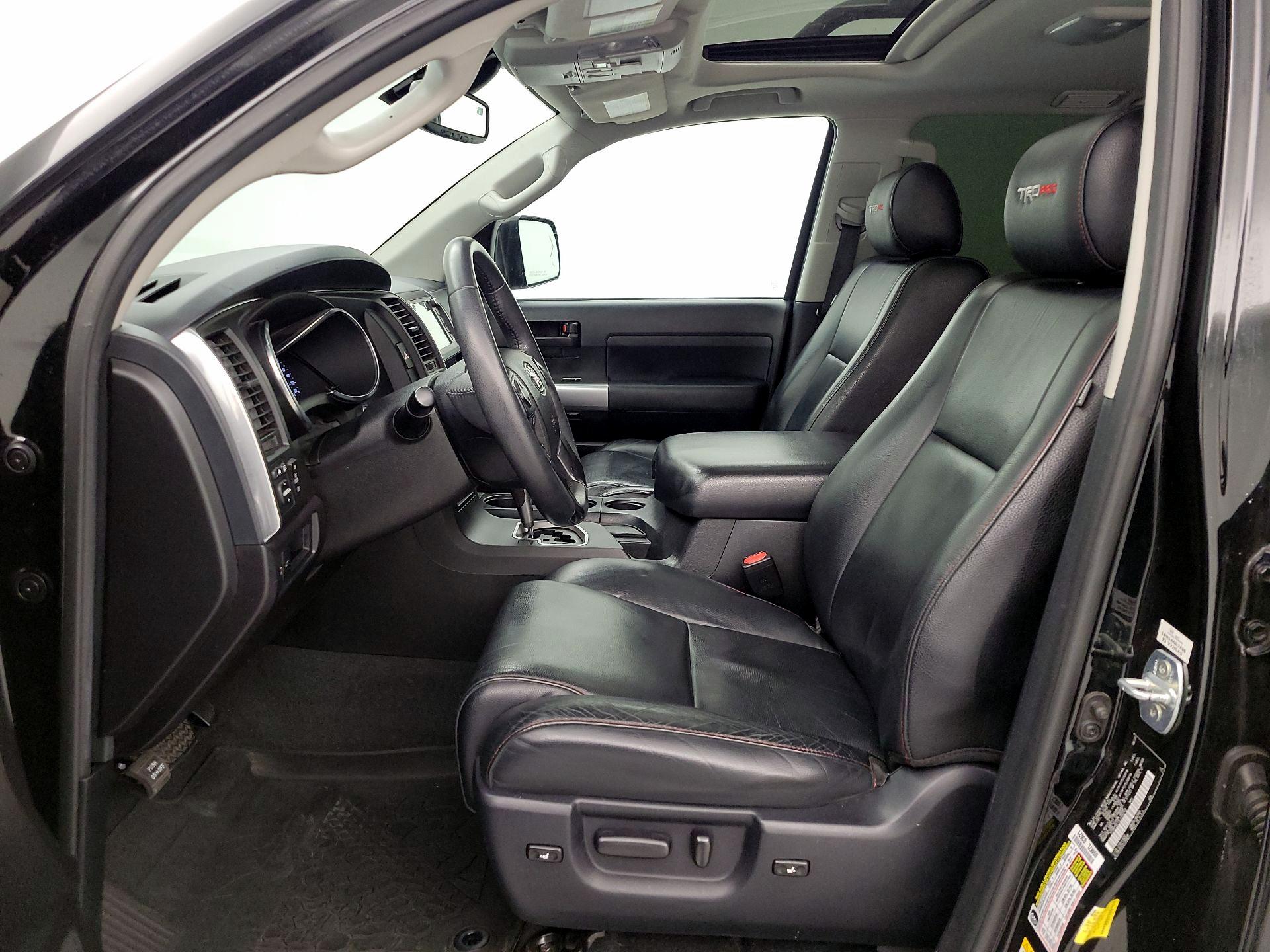 Thumbnail: 2020 Toyota Sequoia - 11