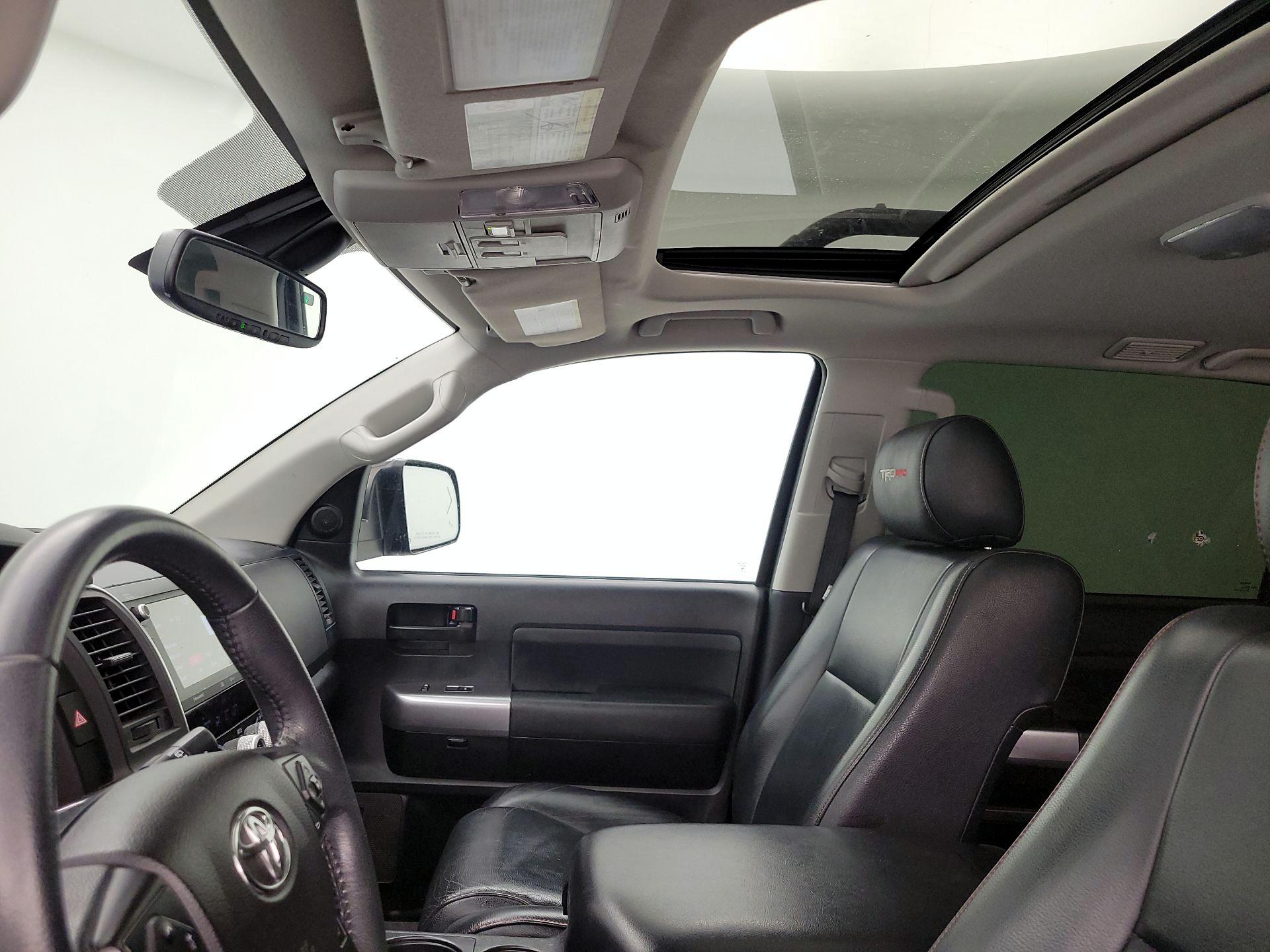 Thumbnail: 2020 Toyota Sequoia - 20