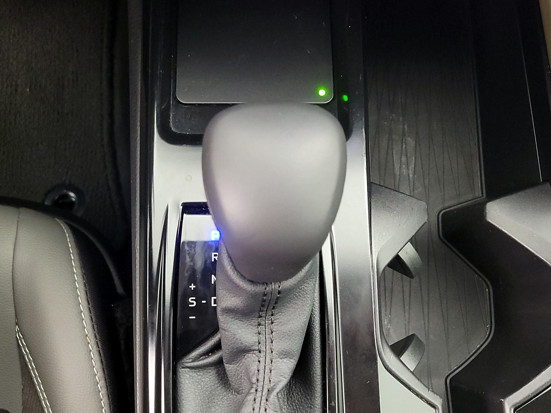 Thumbnail: 2025 Toyota Camry - 17