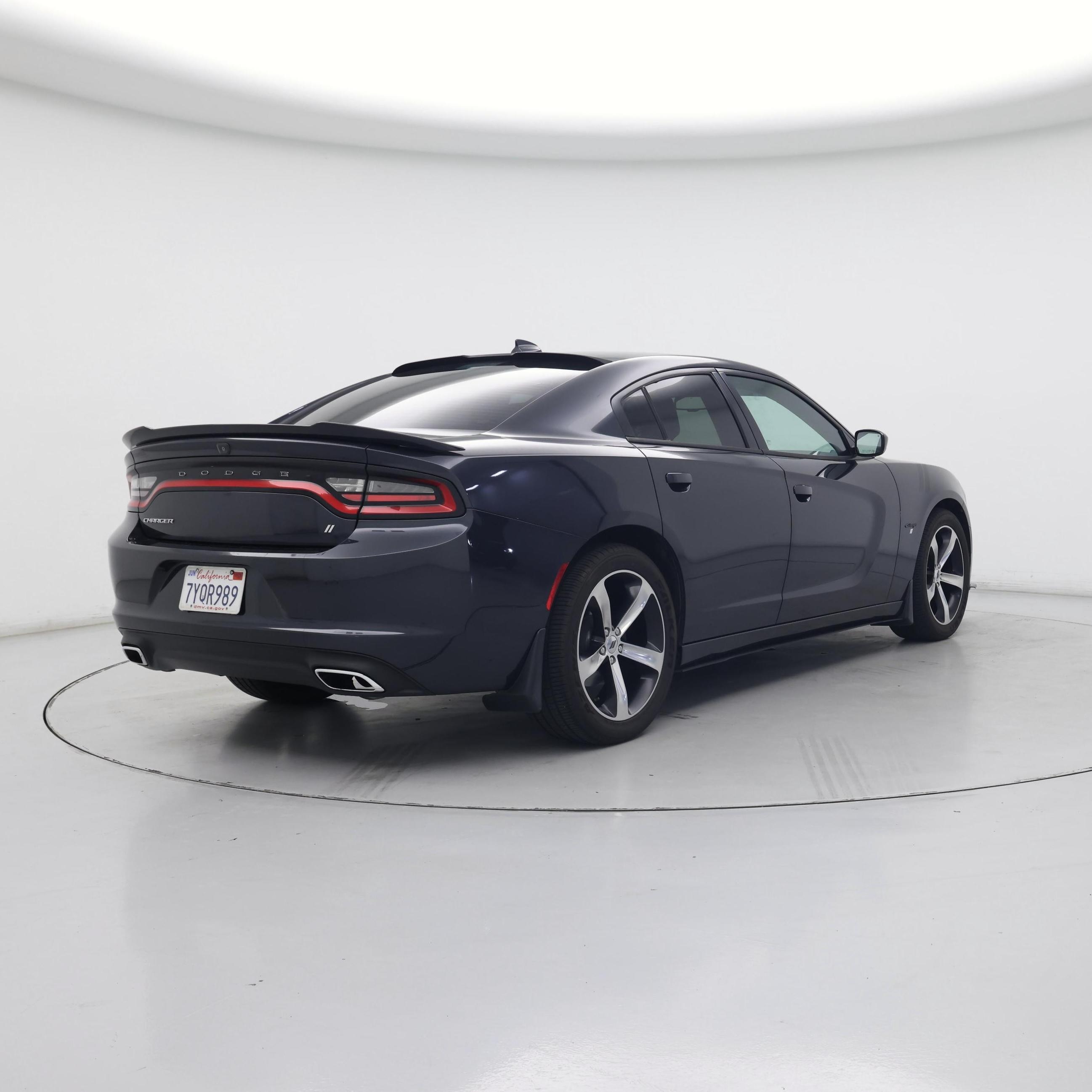 Thumbnail: 2017 Dodge Charger - 8