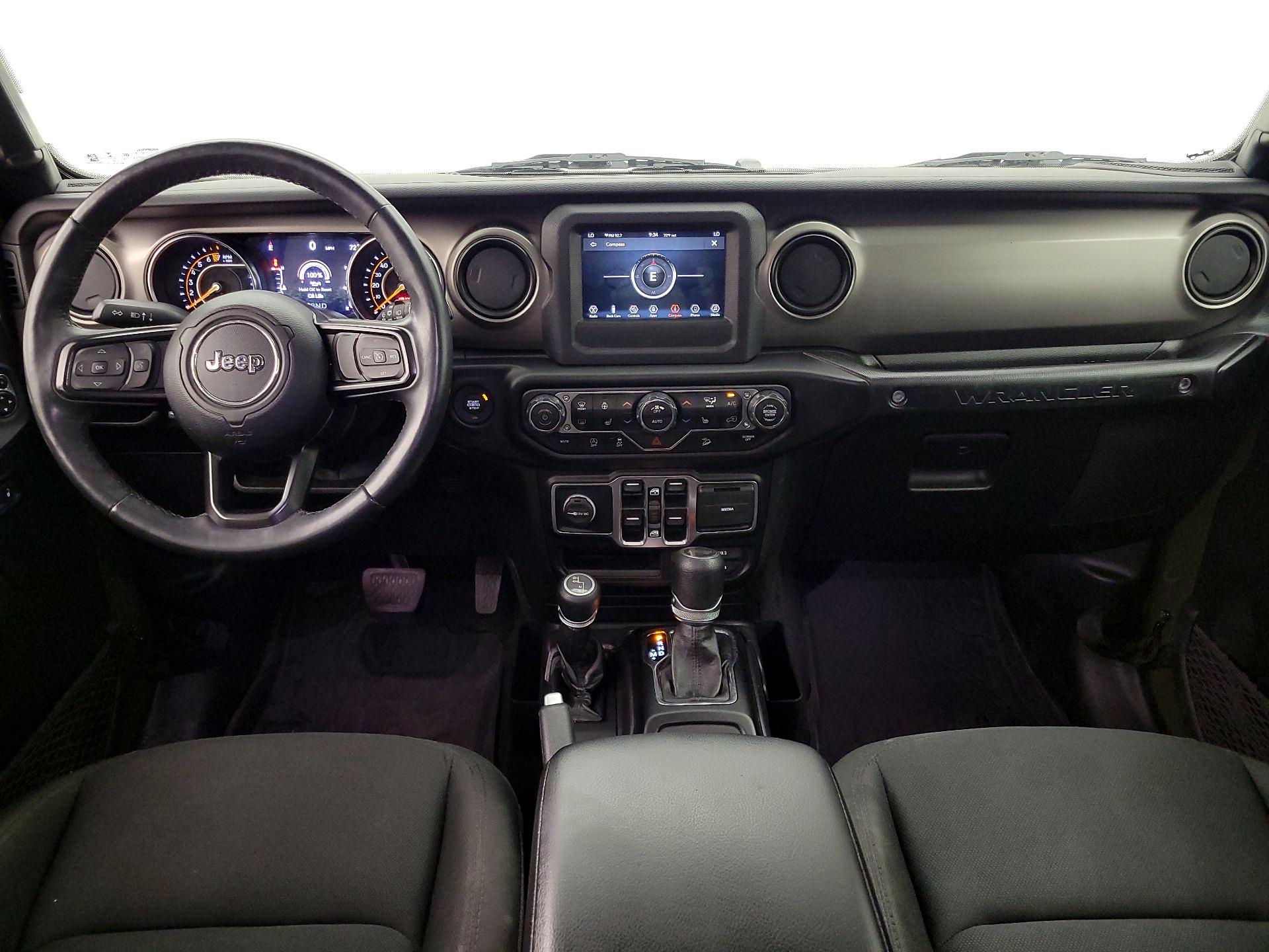 Thumbnail: 2021 Jeep Wrangler - 9