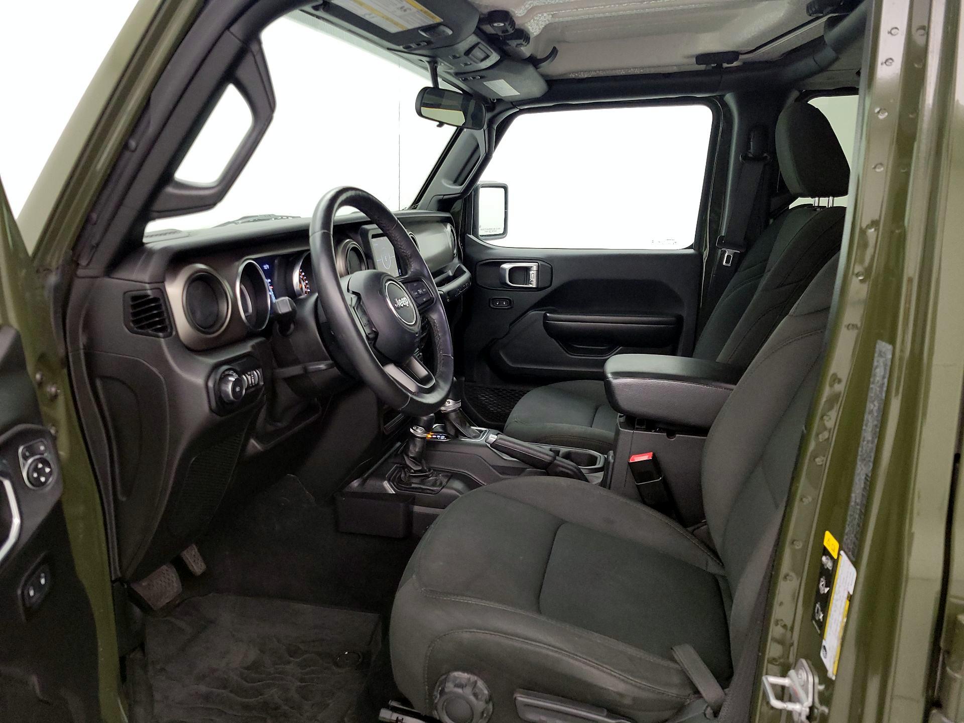 Thumbnail: 2021 Jeep Wrangler - 11