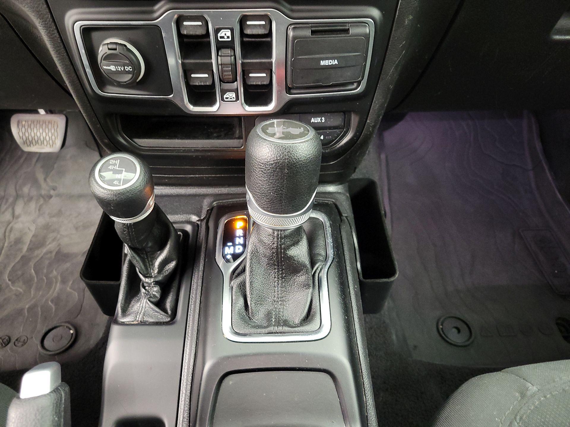 Thumbnail: 2021 Jeep Wrangler - 17