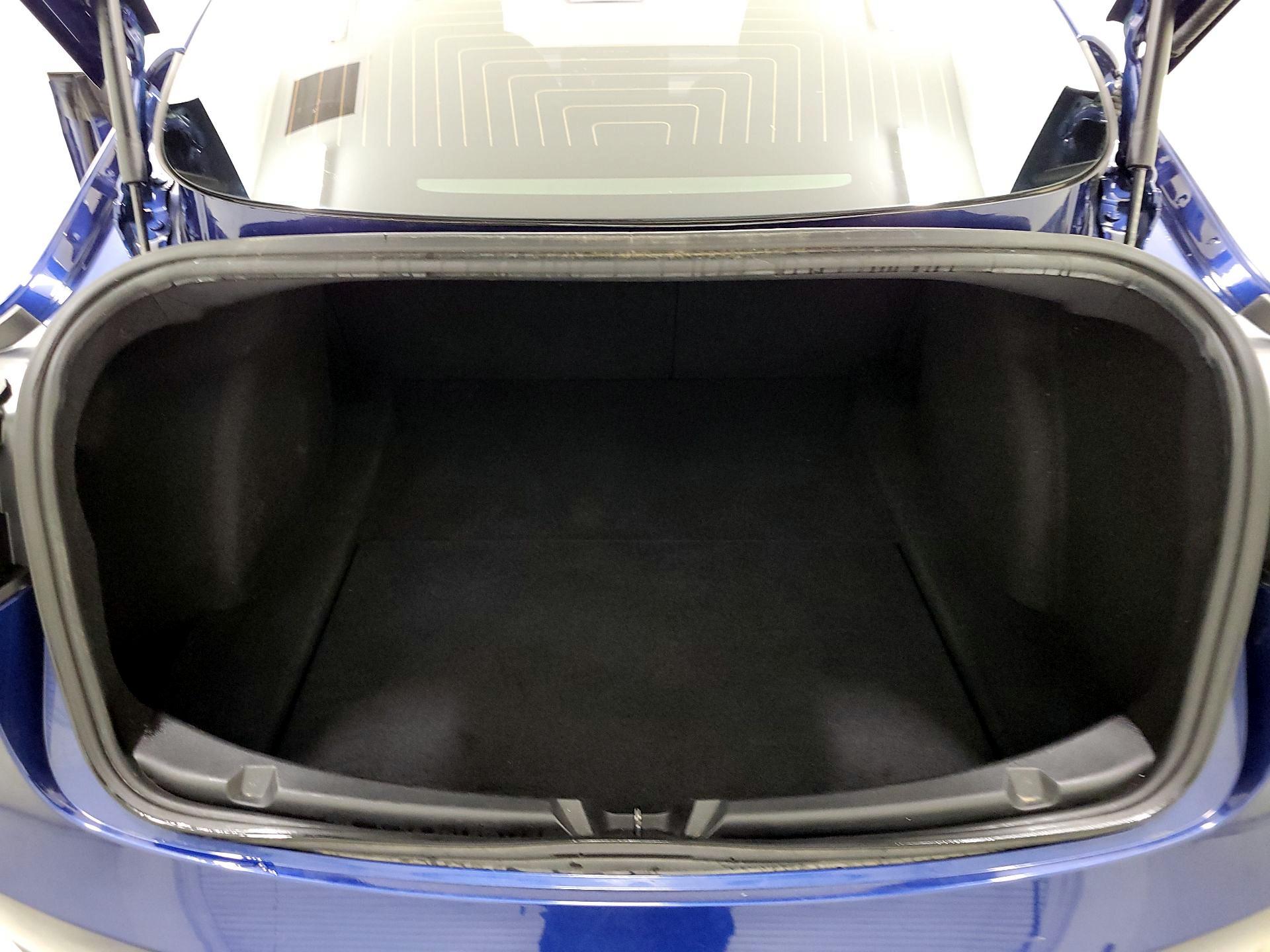 Thumbnail: 2019 Tesla Model 3 - 20