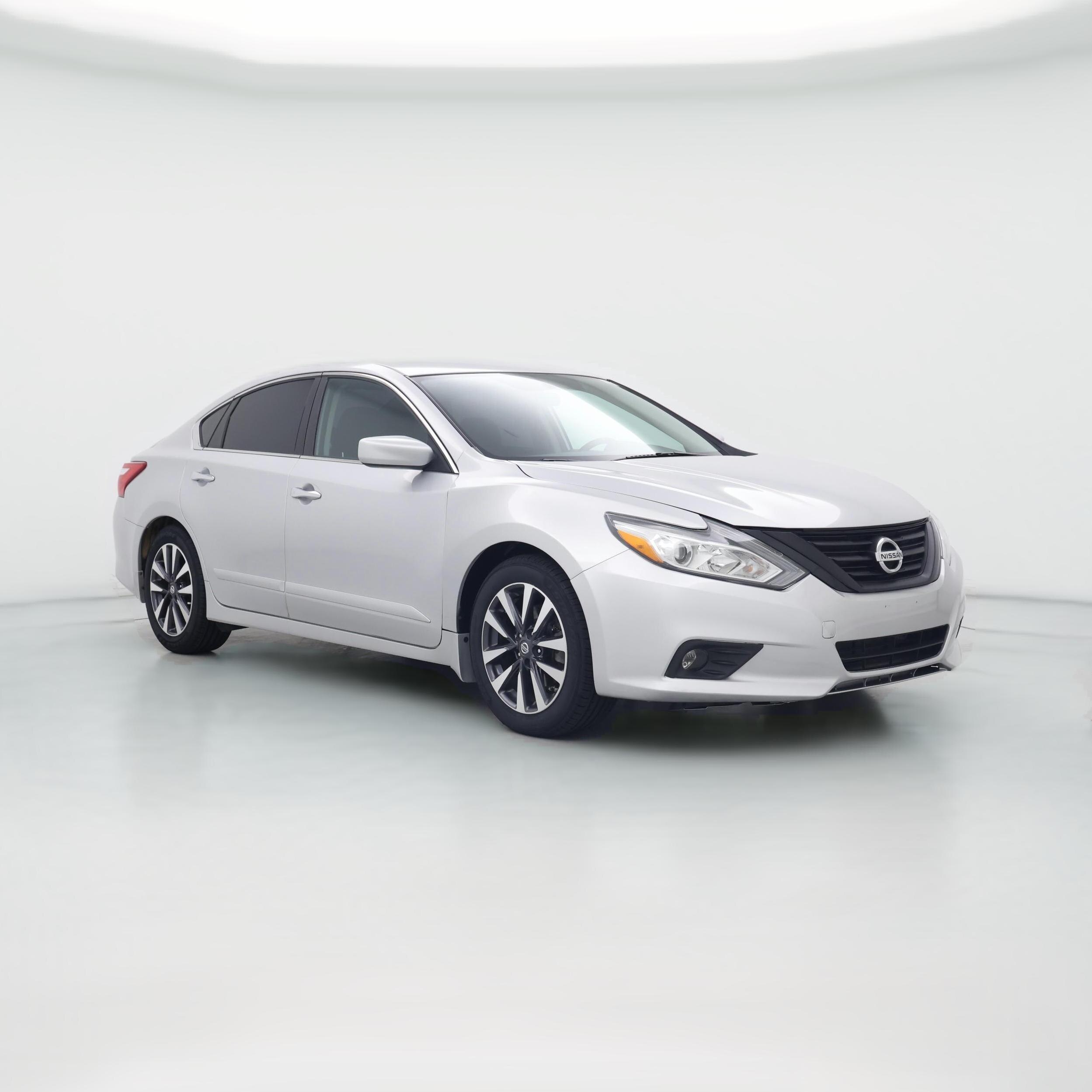 Thumbnail: 2016 Nissan Altima - 1