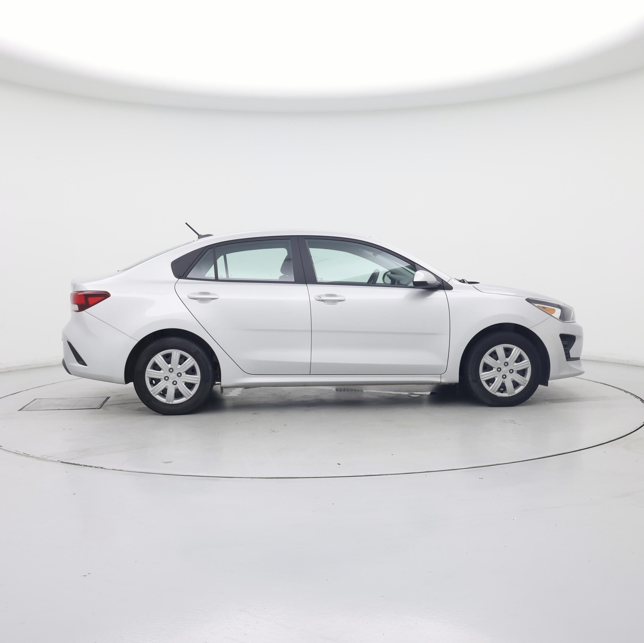 Thumbnail: 2022 Kia Rio - 7