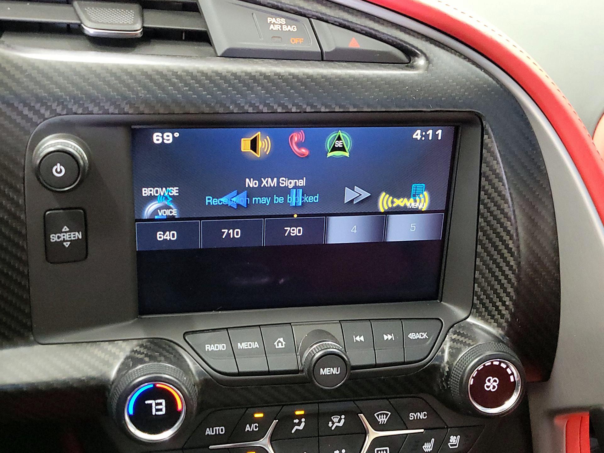 Thumbnail: 2015 Chevrolet Corvette - 16