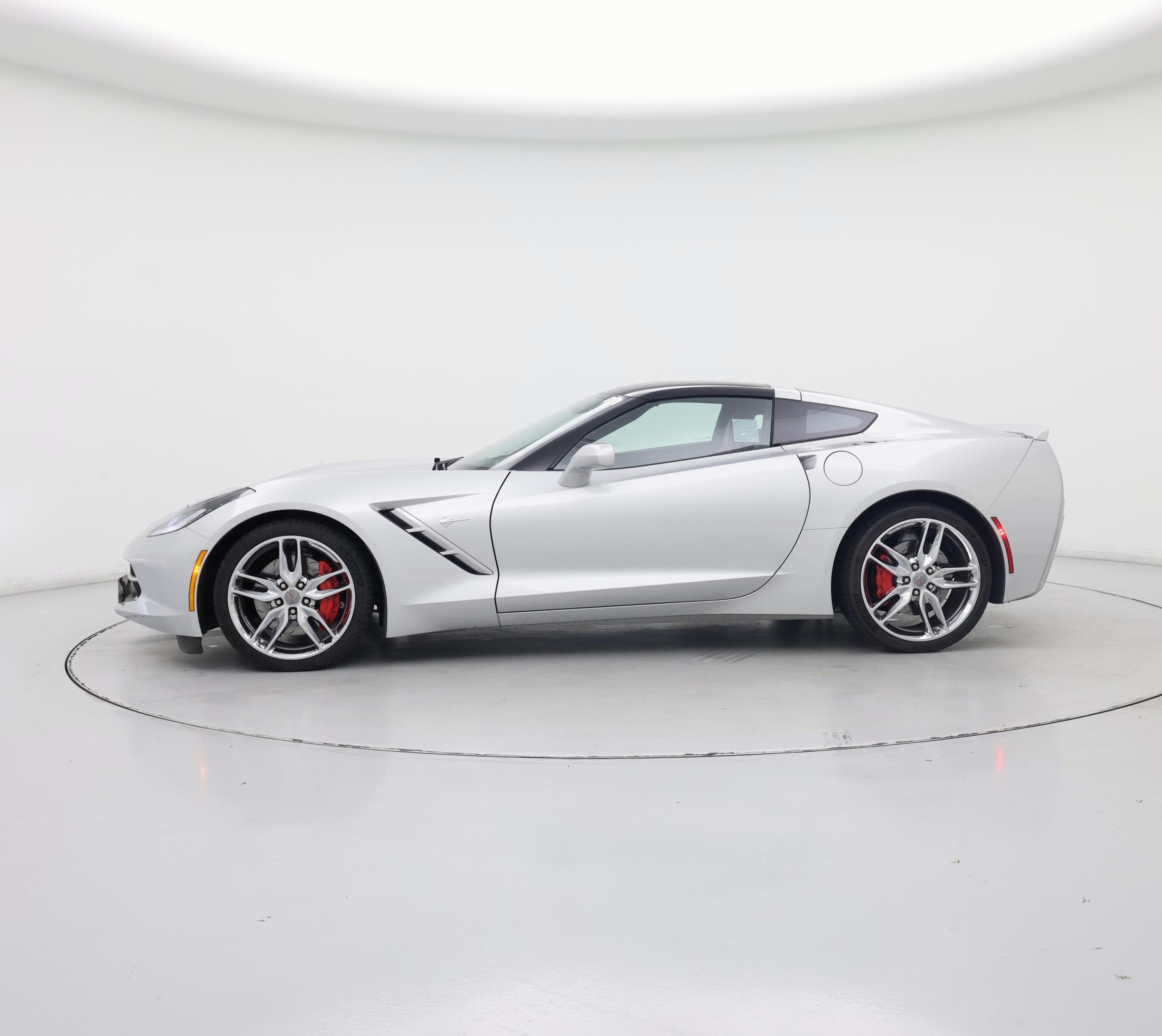 Thumbnail: 2015 Chevrolet Corvette - 3