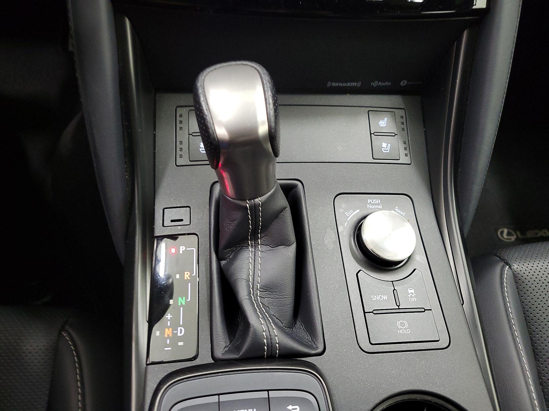 Thumbnail: 2022 Lexus IS - 18