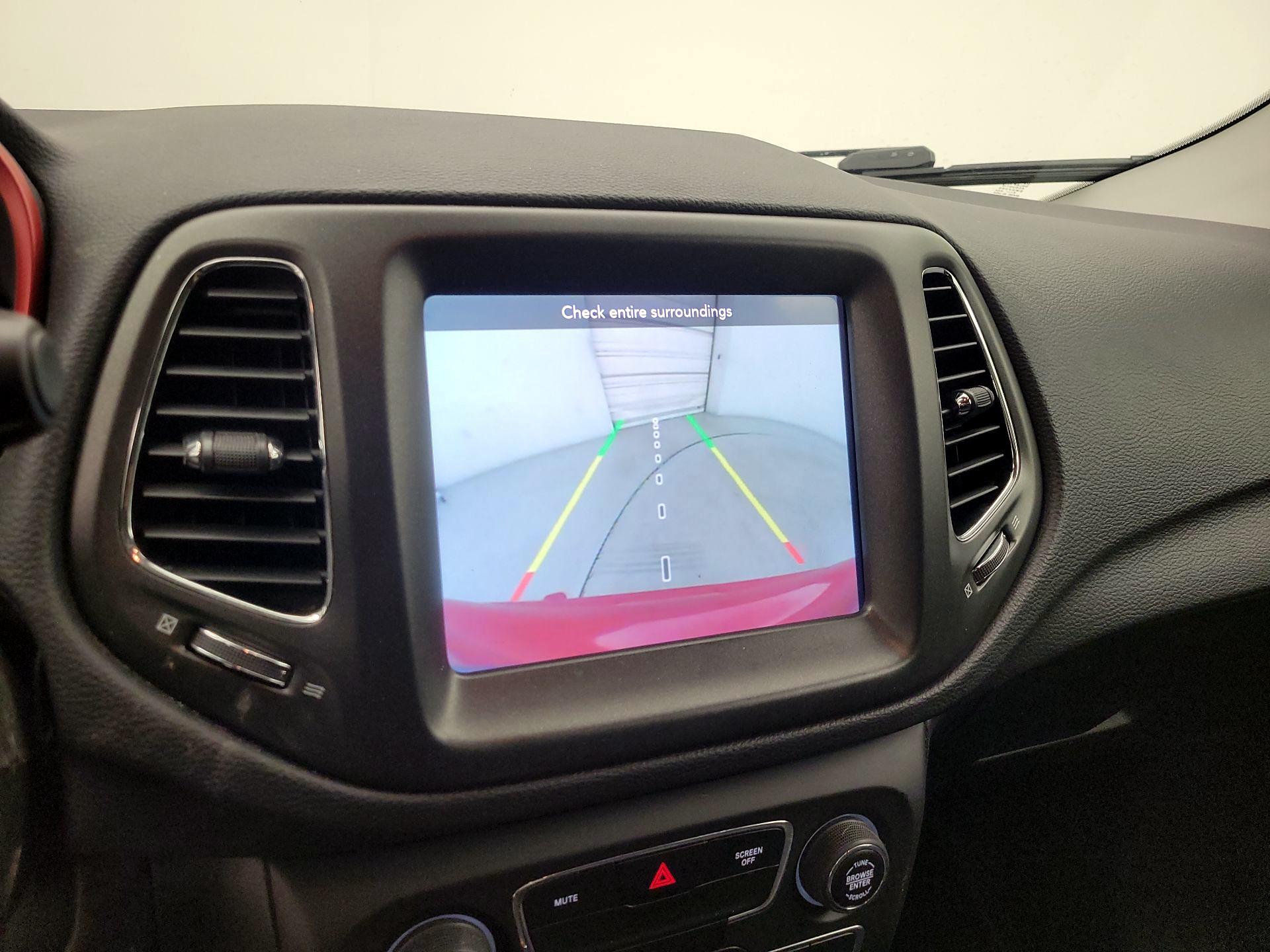 Thumbnail: 2019 Jeep Compass - 12