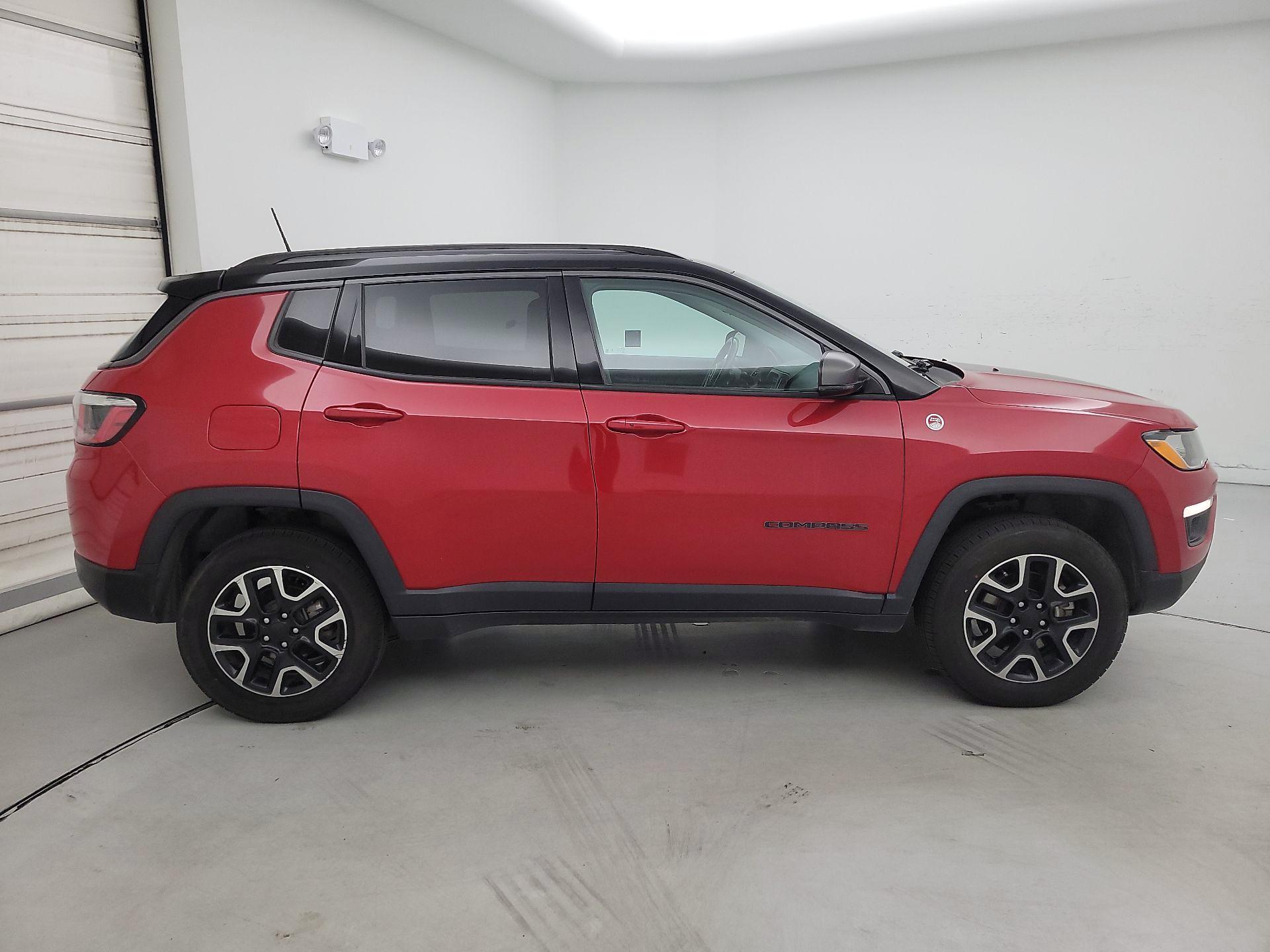 Thumbnail: 2019 Jeep Compass - 4