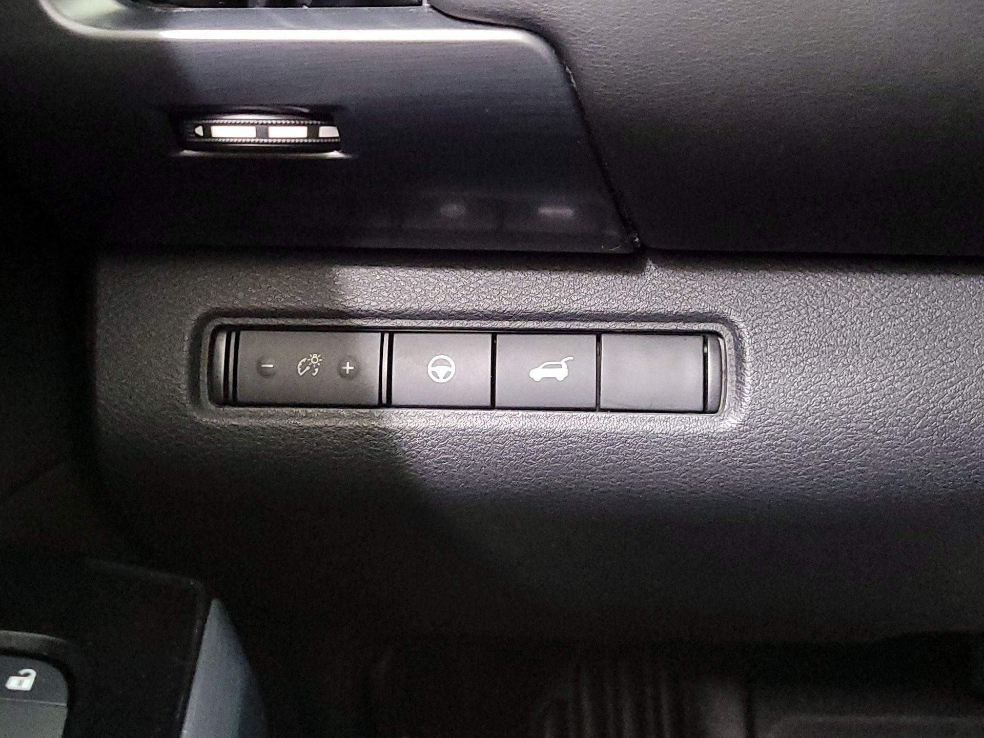 Thumbnail: 2022 Nissan Pathfinder - 13