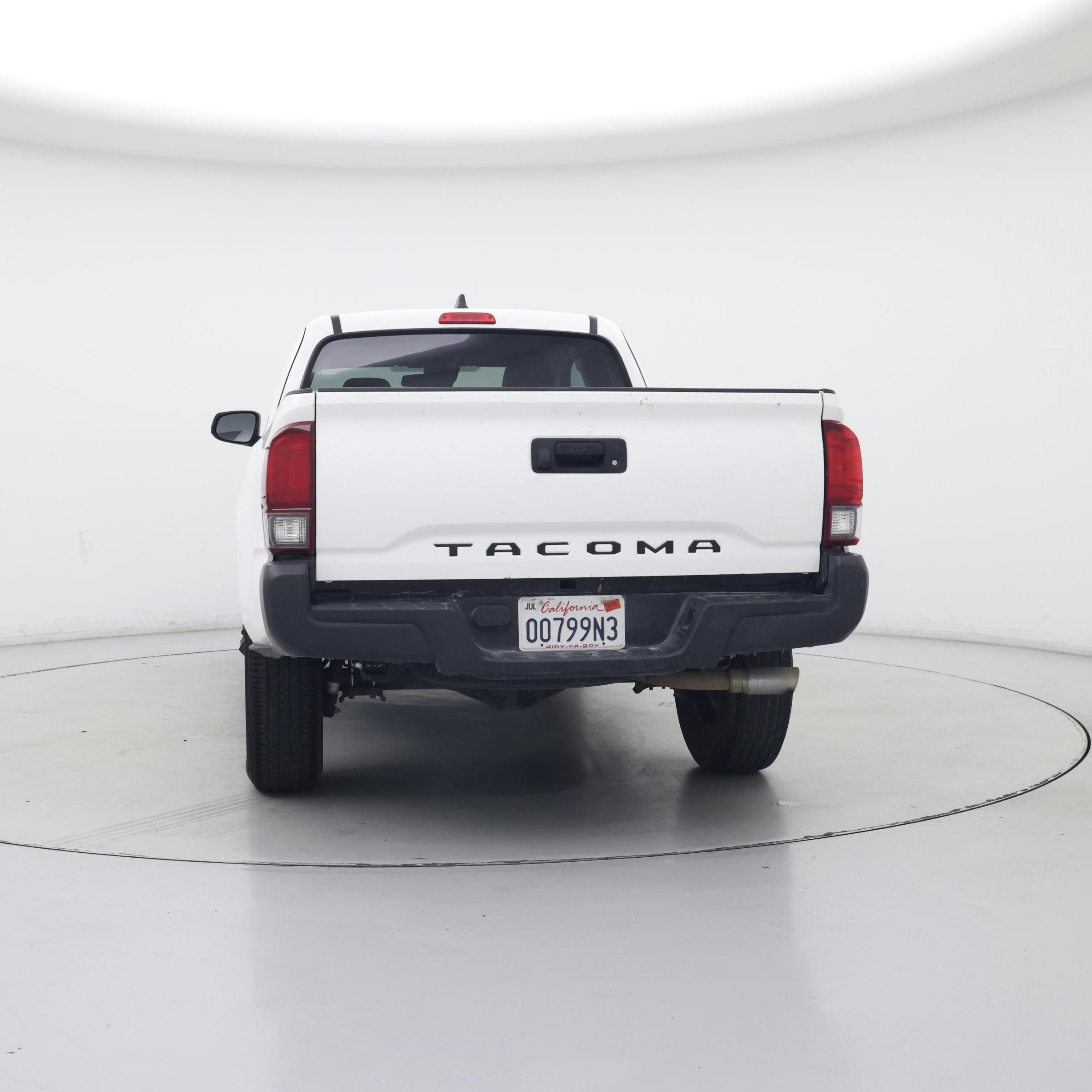 Thumbnail: 2022 Toyota Tacoma - 6