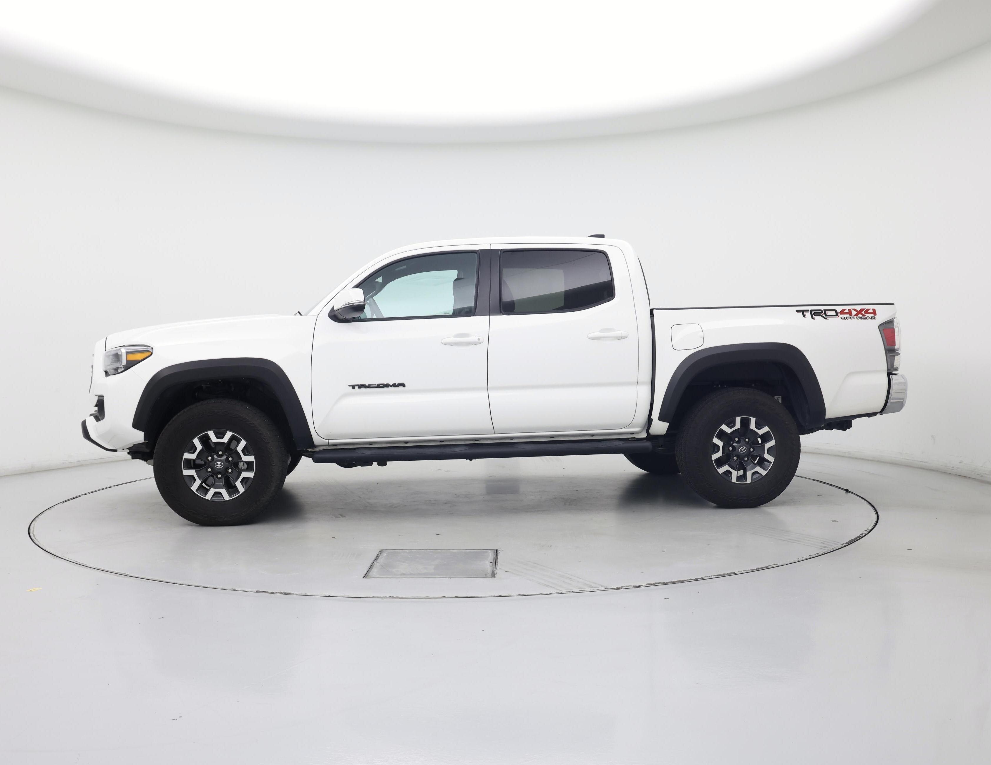 Thumbnail: 2023 Toyota Tacoma - 3