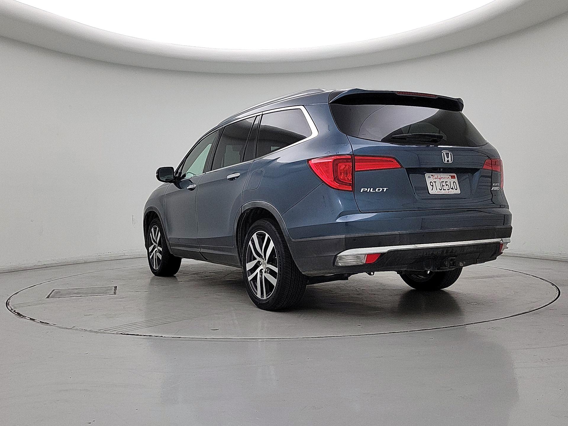 Thumbnail: 2018 Honda Pilot - 7