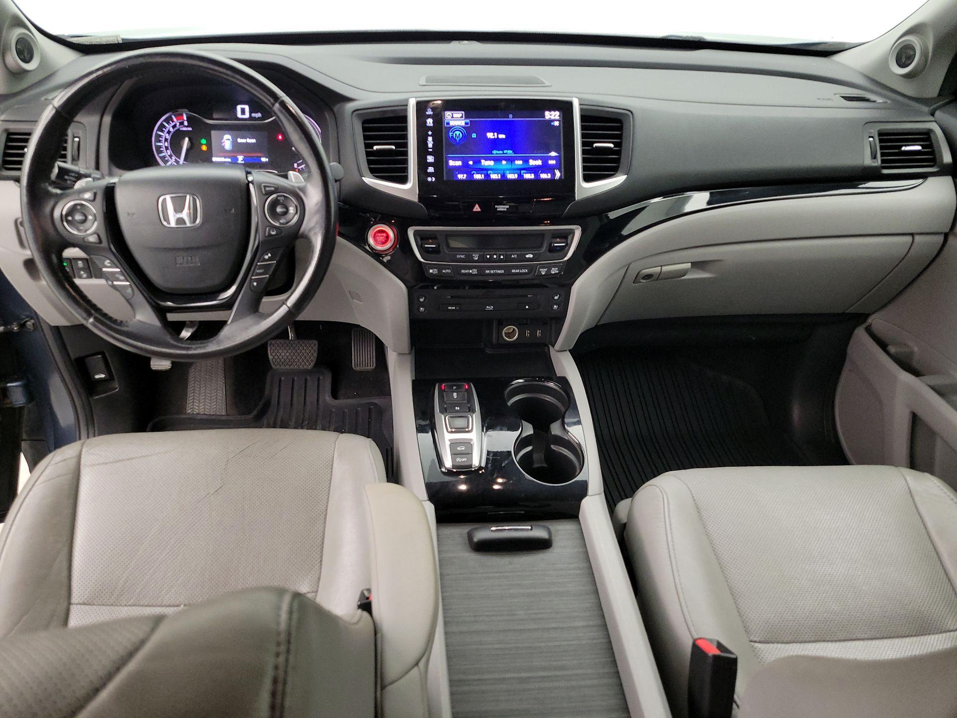 Thumbnail: 2018 Honda Pilot - 8