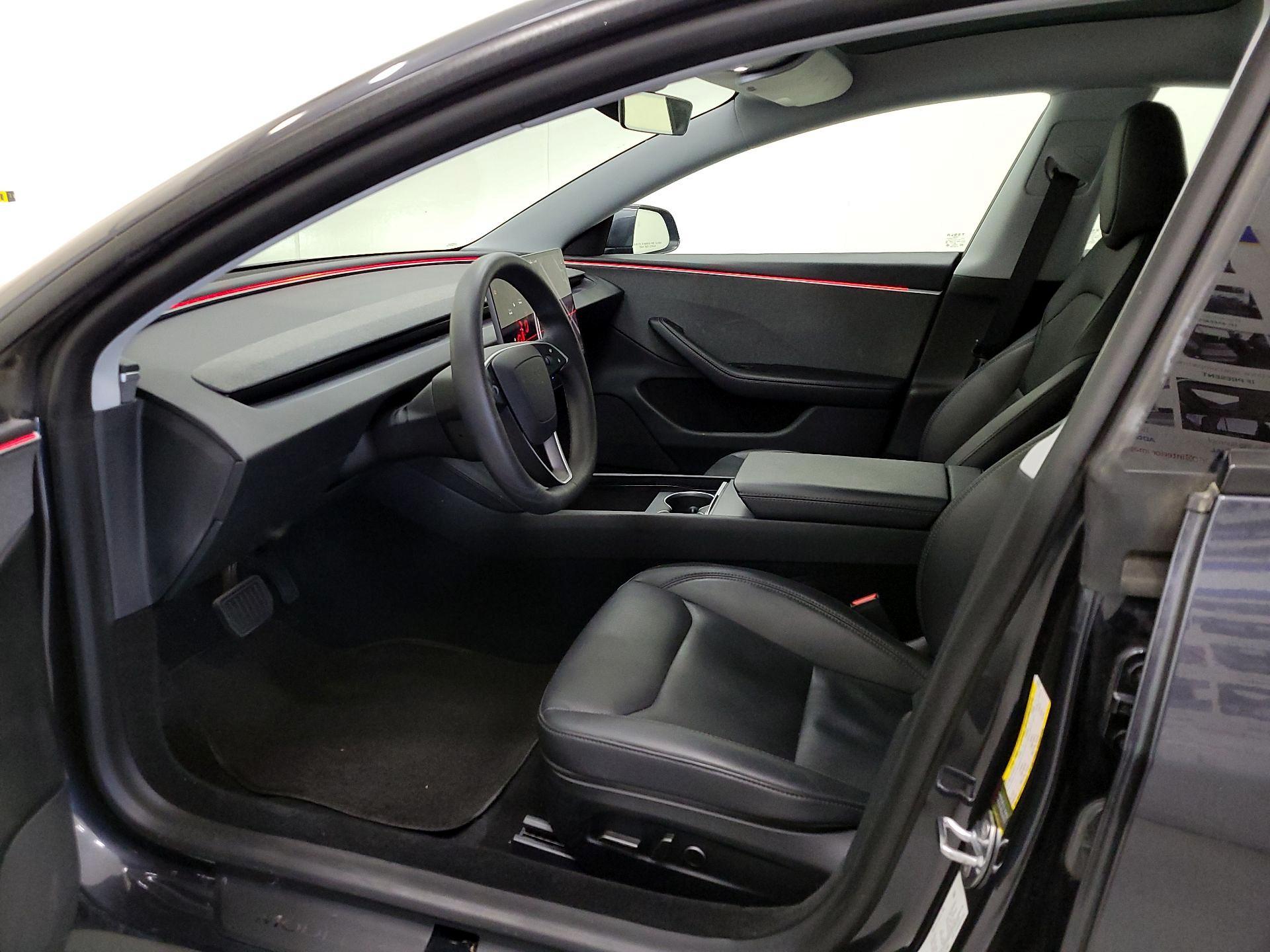 Thumbnail: 2025 Tesla Model 3 - 11