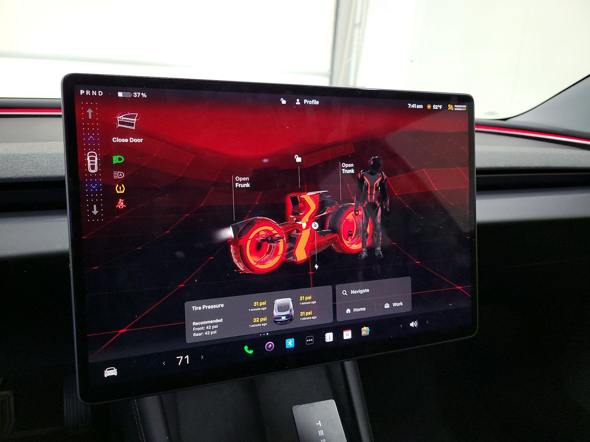 Thumbnail: 2025 Tesla Model 3 - 15