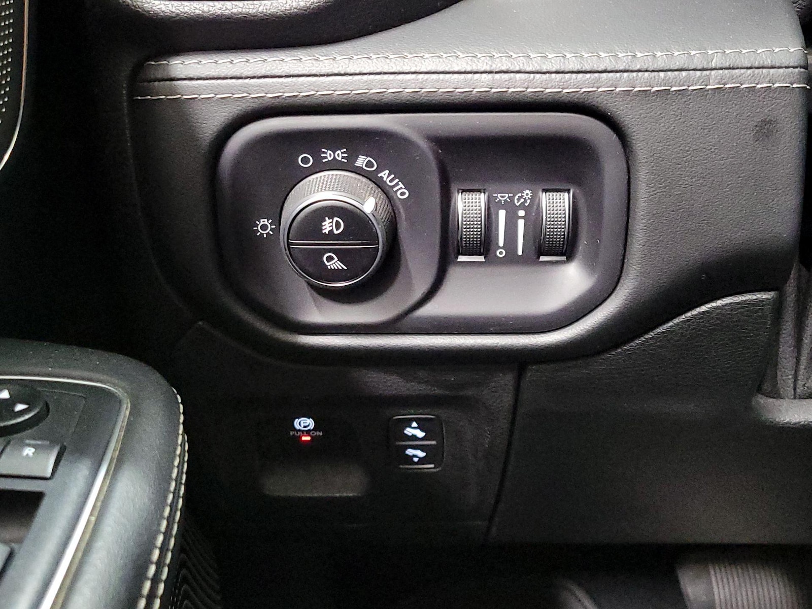2019 RAM Ram 1500 Pickup Limited - Photo 14