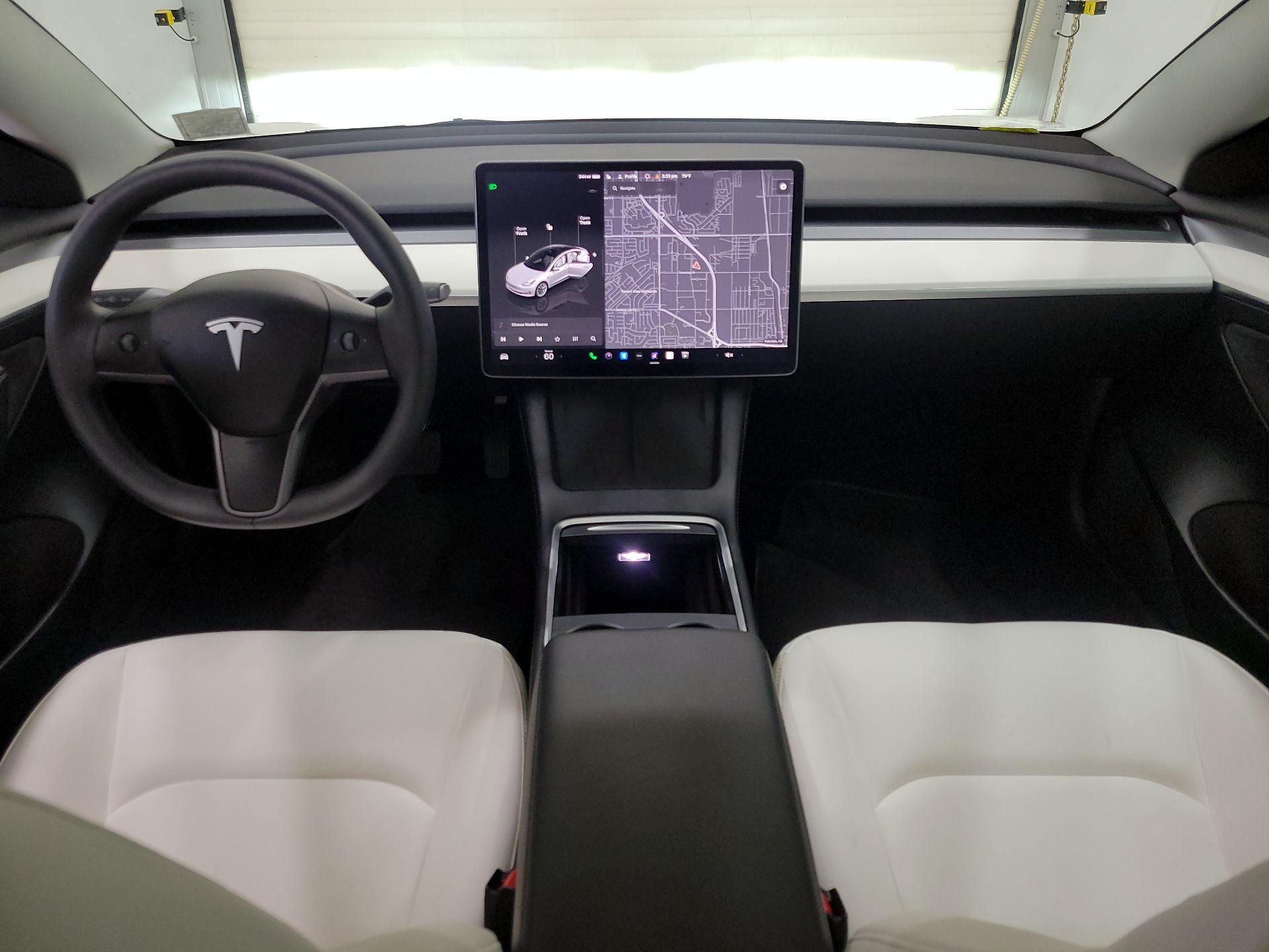 Thumbnail: 2023 Tesla Model 3 - 9