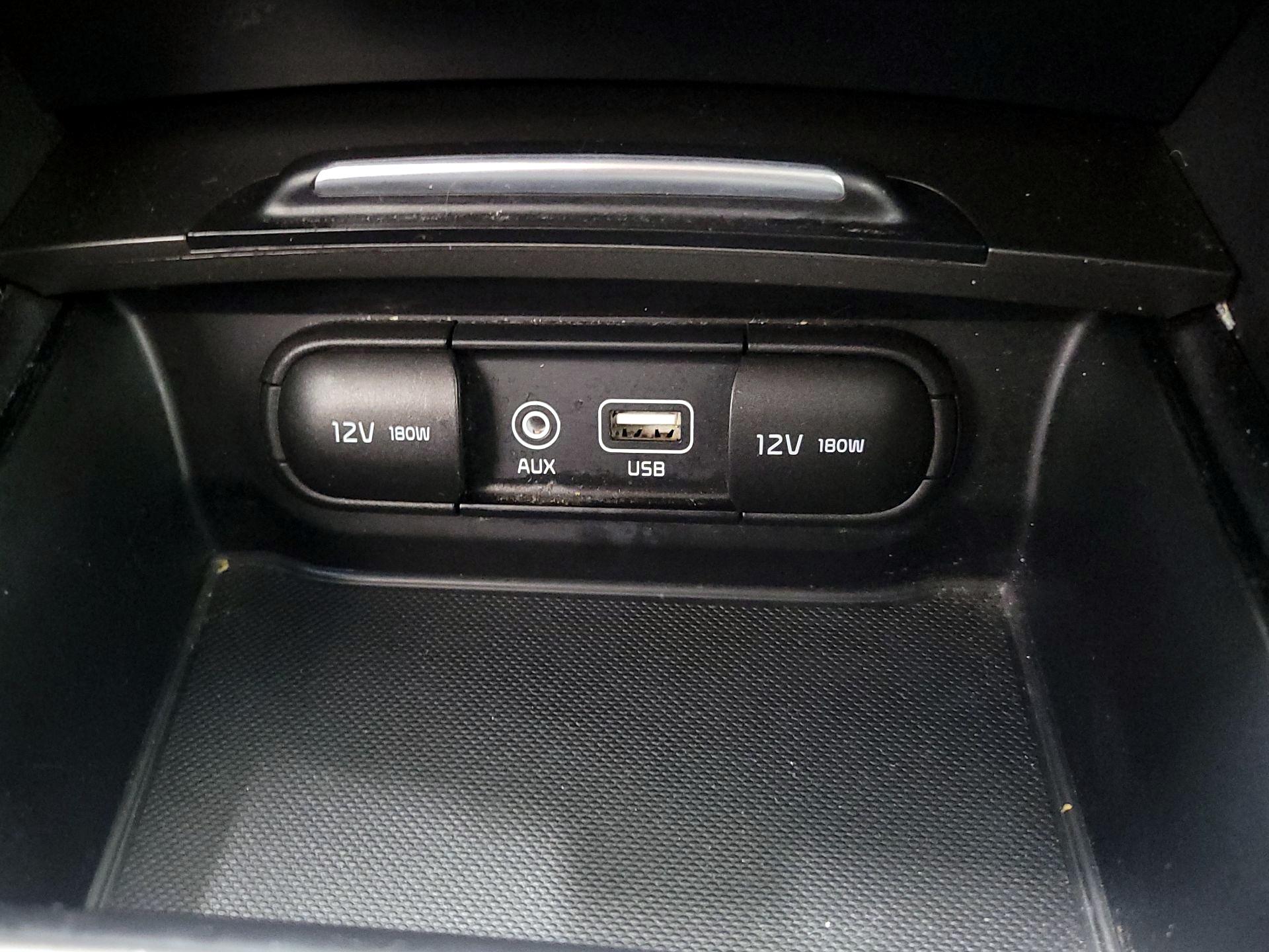 Thumbnail: 2019 Kia Optima - 18